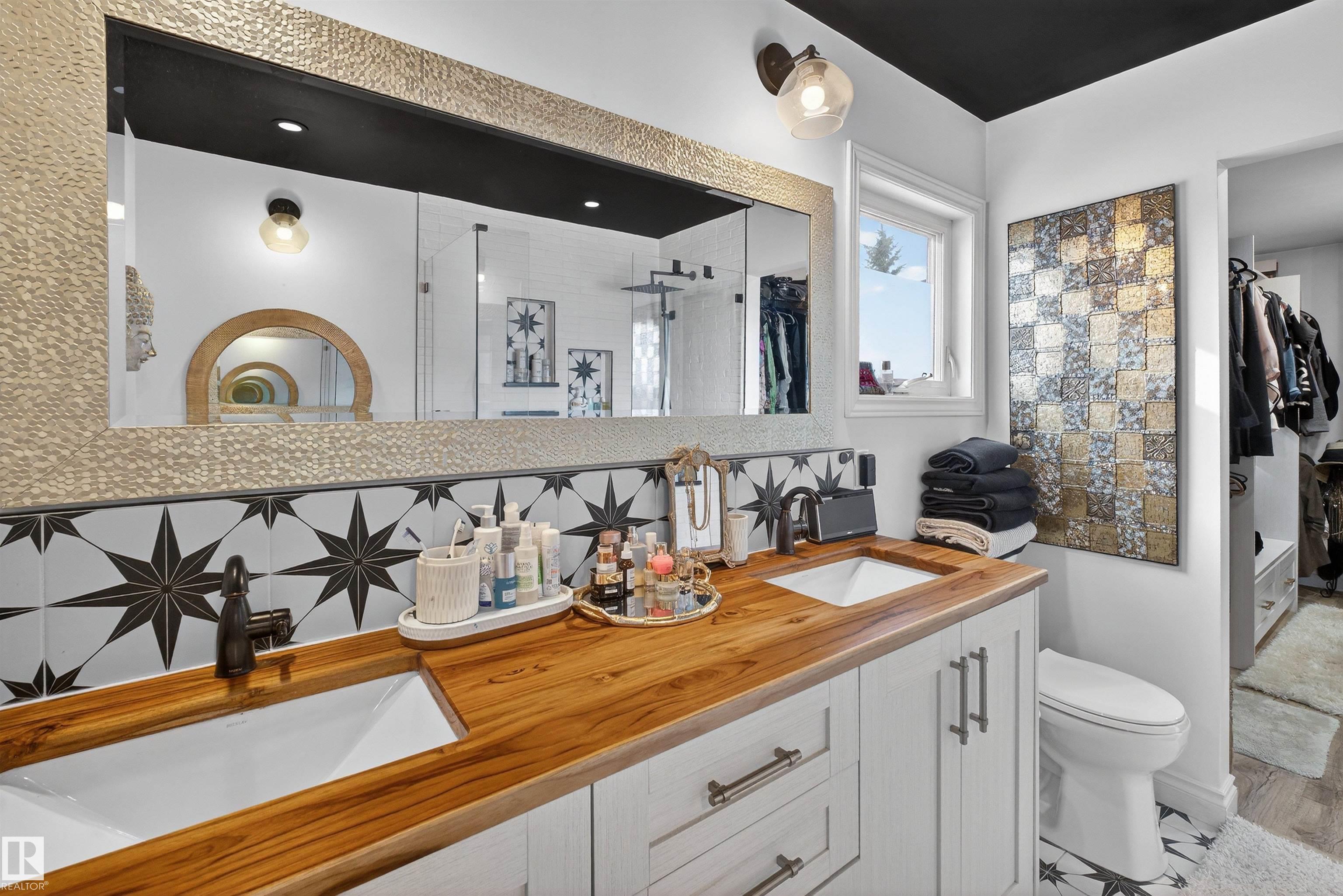 Photo 34 at 18939 78 Avenue NW, Lymburn, Edmonton