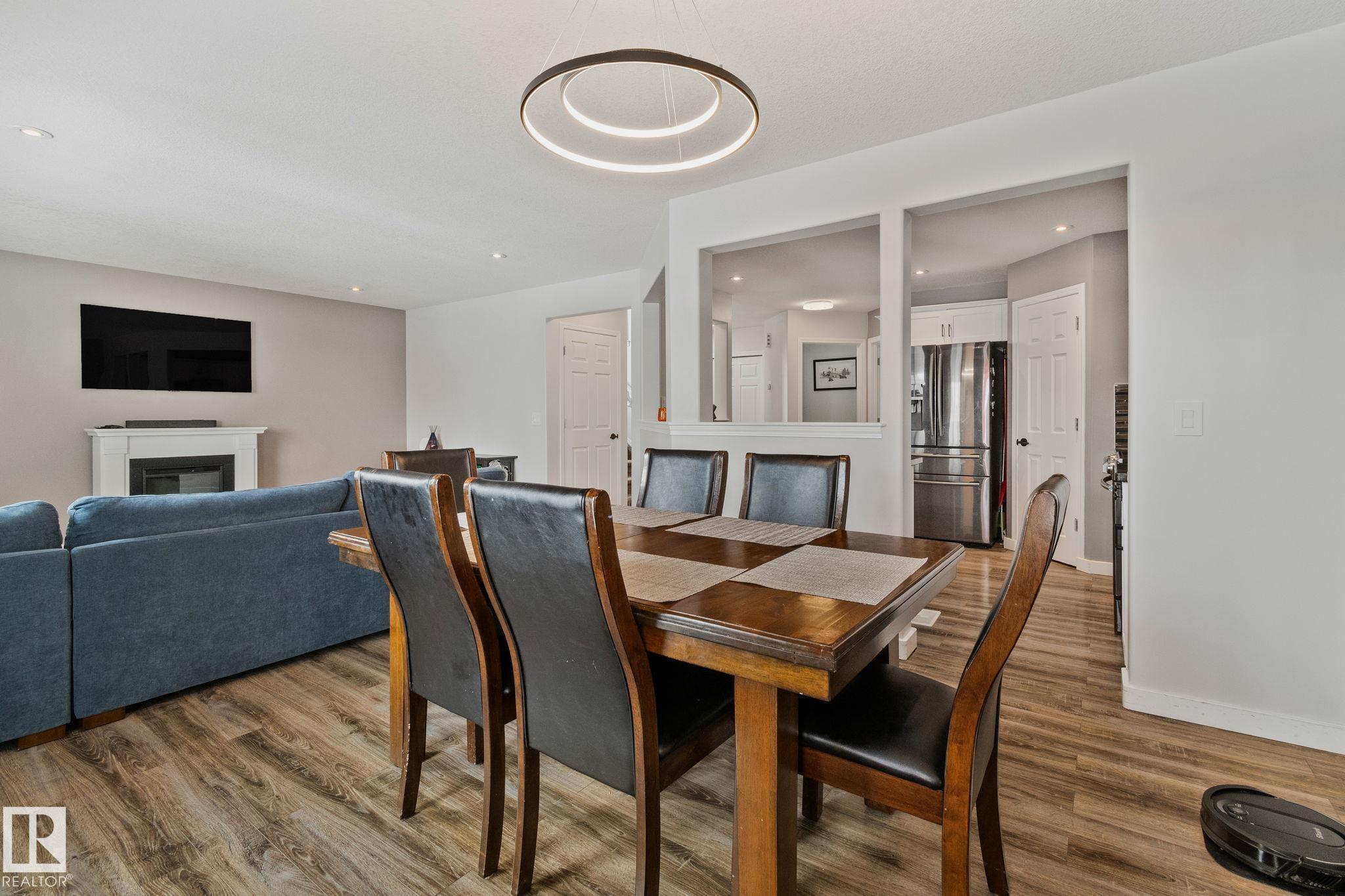 Photo 8 at 3711 161 Avenue NW, Brintnell, Edmonton