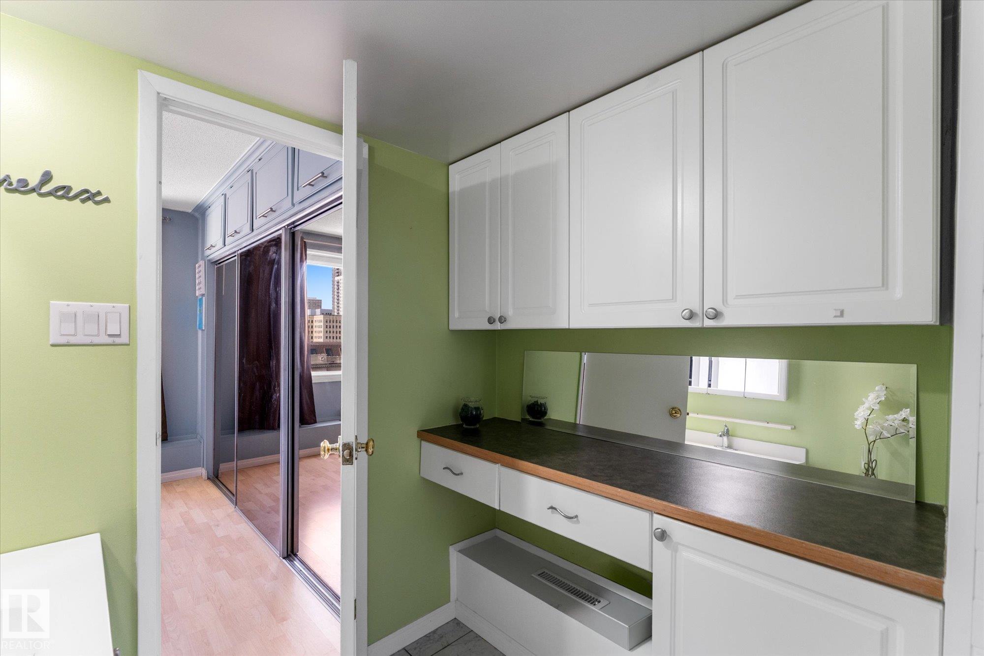 Photo 25 at 1105 - 9809 110 Street NW, Wîhkwêntôwin, Edmonton