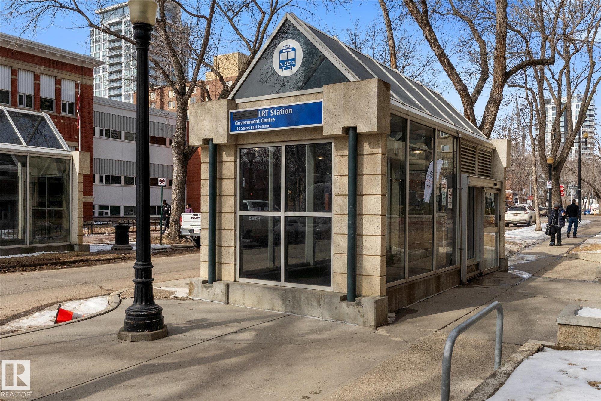 Photo 36 at 1105 - 9809 110 Street NW, Wîhkwêntôwin, Edmonton