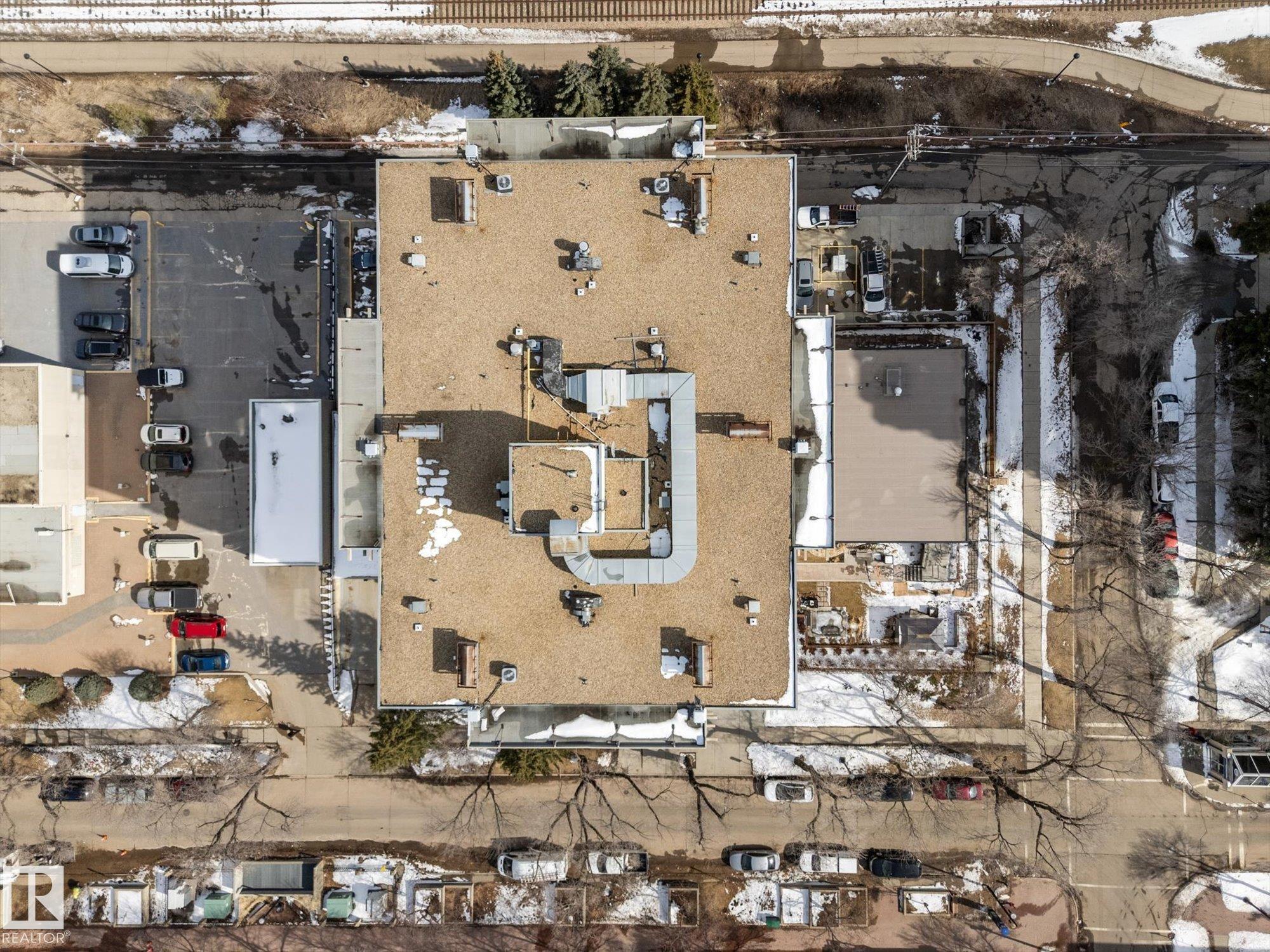 Photo 42 at 1105 - 9809 110 Street NW, Wîhkwêntôwin, Edmonton