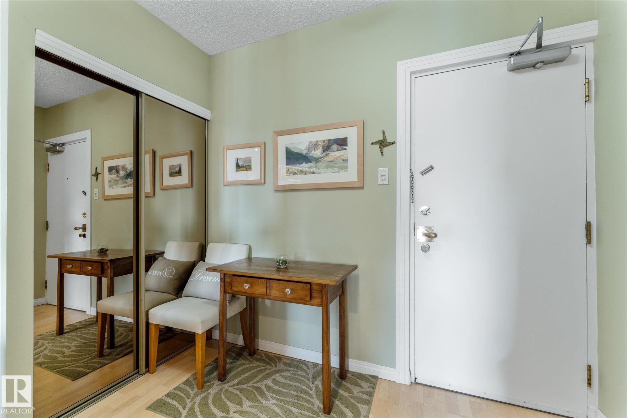 Photo 8 at 1105 - 9809 110 Street NW, Wîhkwêntôwin, Edmonton