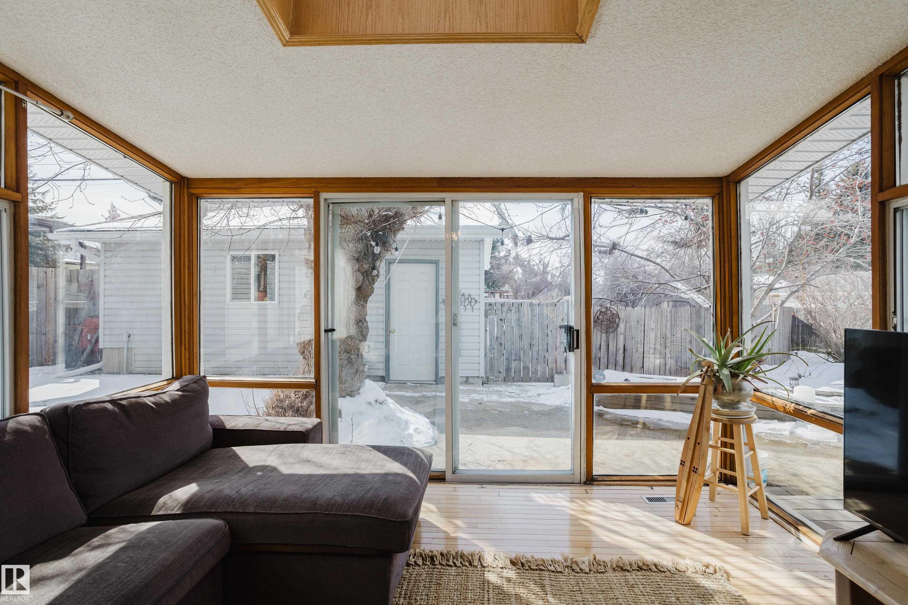 Photo 23 at 4212 Aspen Drive E NW, Aspen Gardens, Edmonton