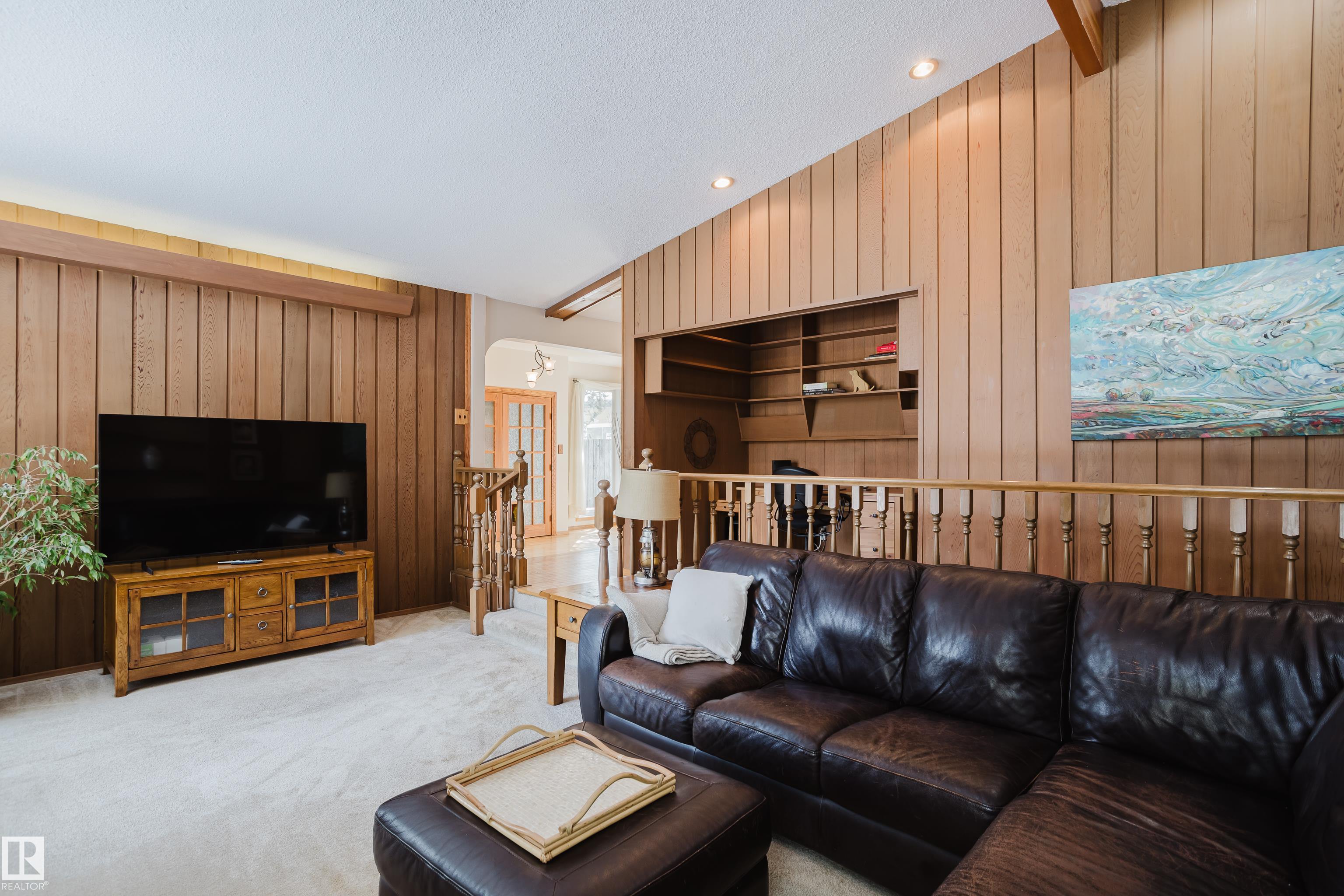 Photo 6 at 4212 Aspen Drive E NW, Aspen Gardens, Edmonton