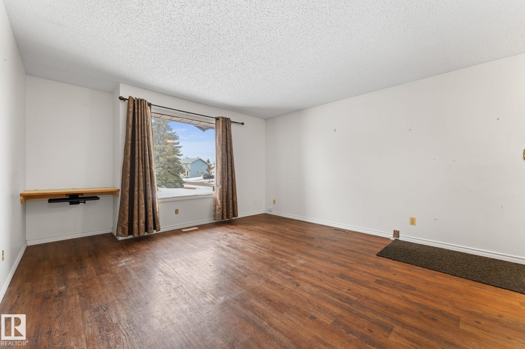 Photo 6 at 3422 138a Avenue NW, Hairsine, Edmonton