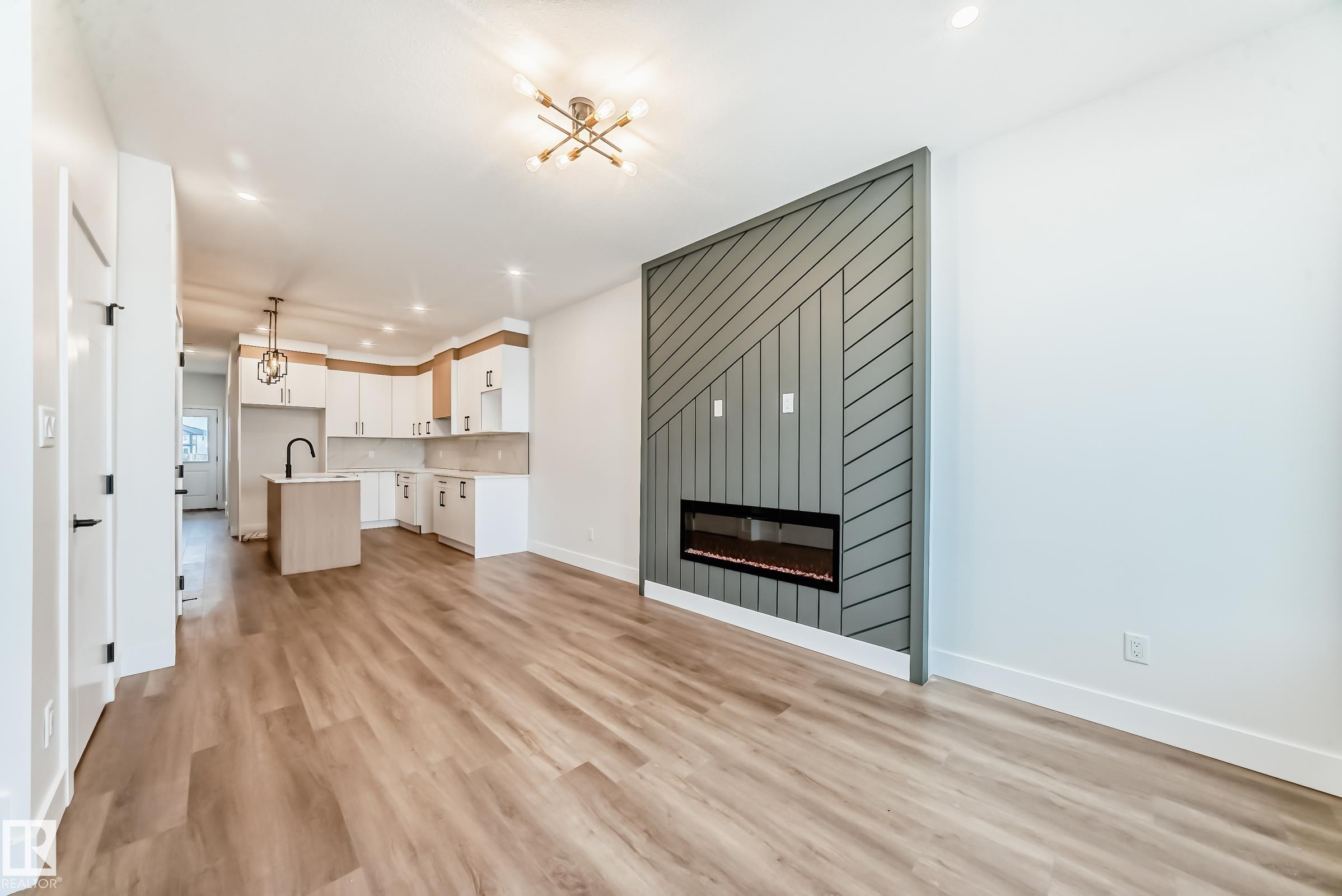 100 Elliott Wynd, South Pointe, Fort Saskatchewan