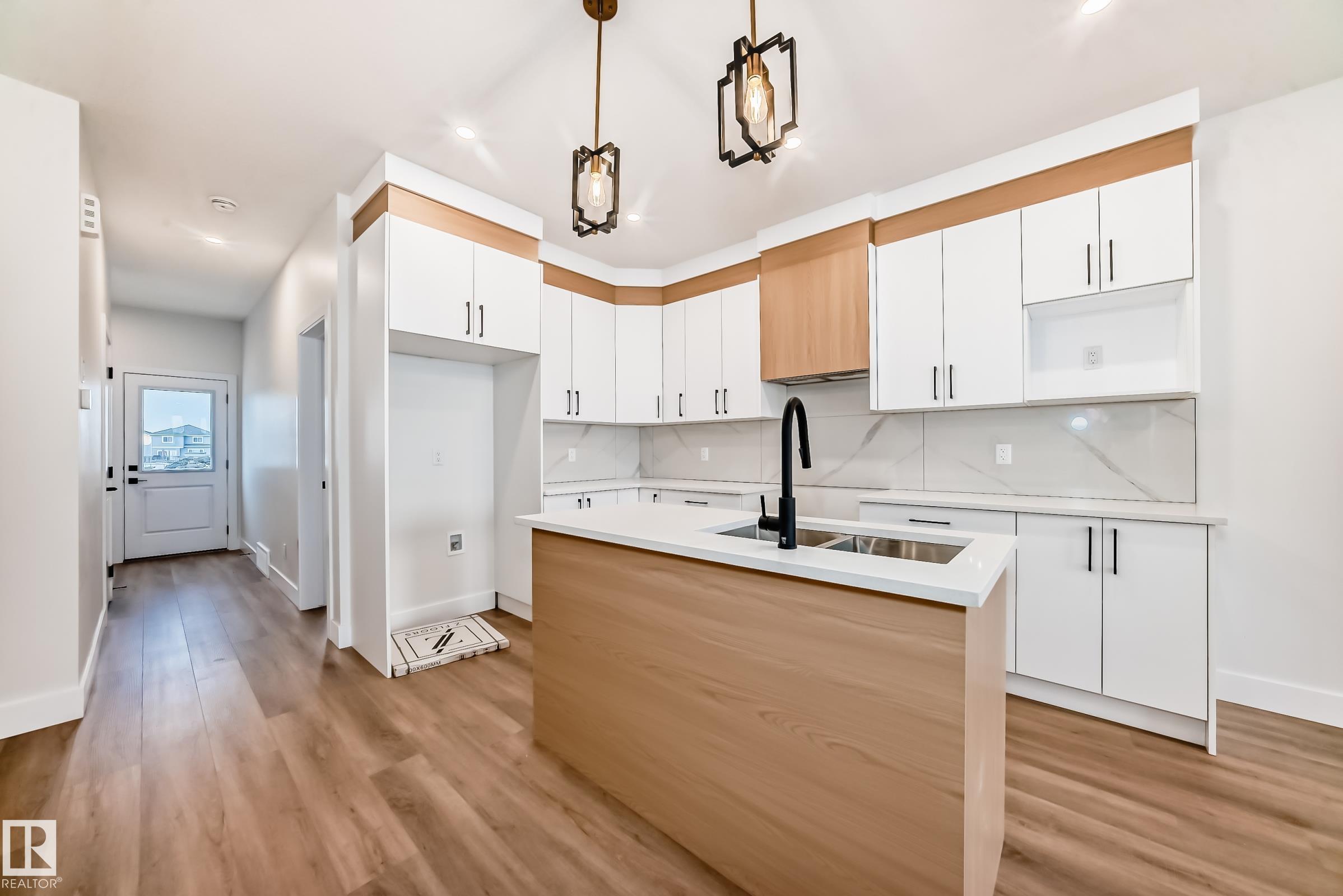 Photo 9 at 100 Elliott Wynd, South Pointe, Fort Saskatchewan