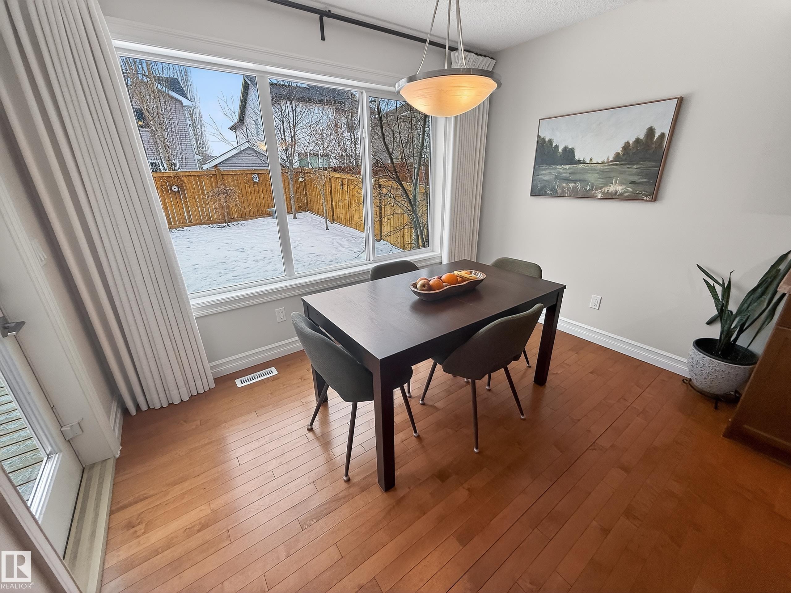 Photo 14 at 15 Spring Link, Spruce Ridge, Spruce Grove