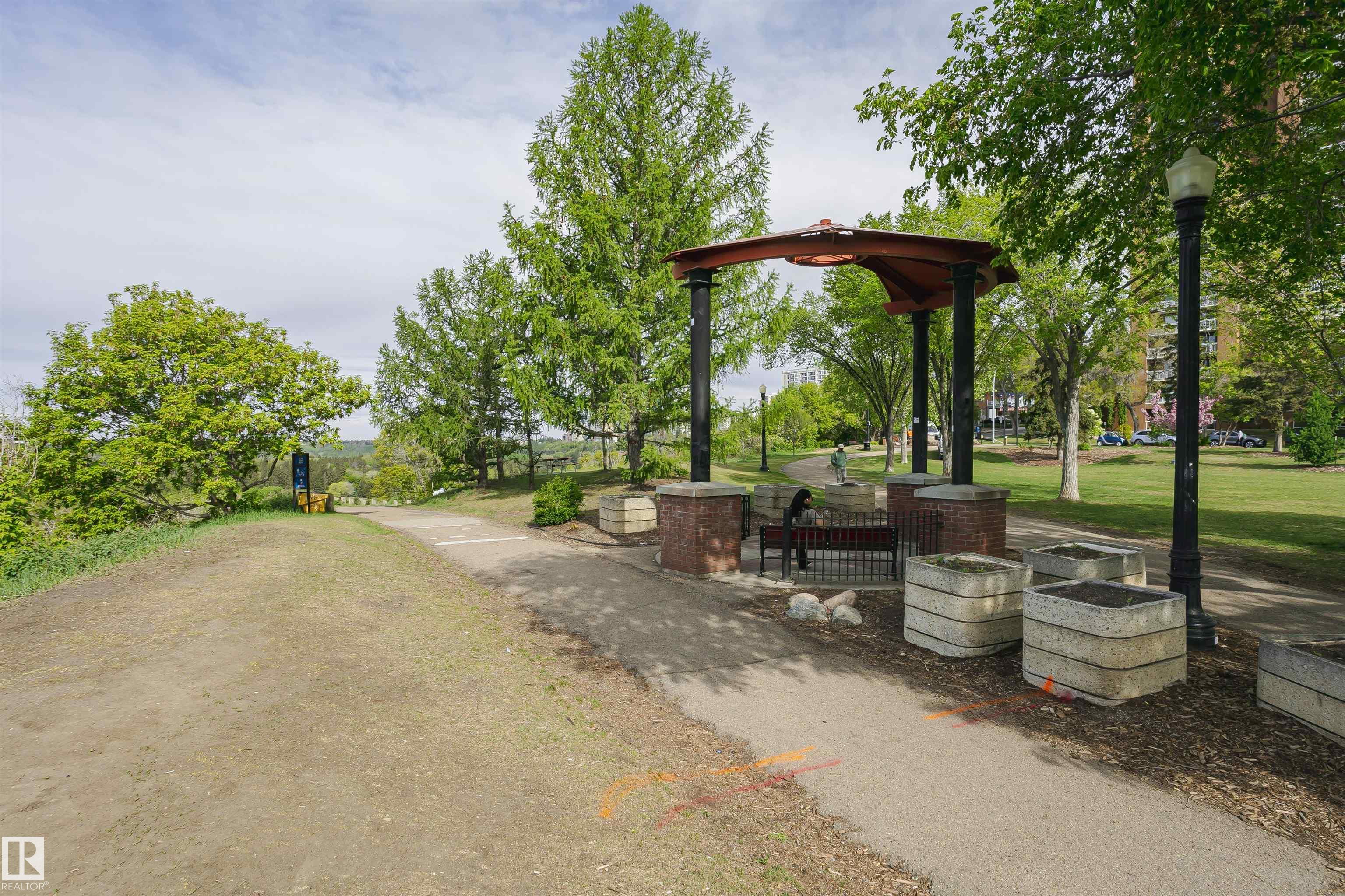 Photo 33 at 704 - 9715 110 Street NW, Wîhkwêntôwin, Edmonton