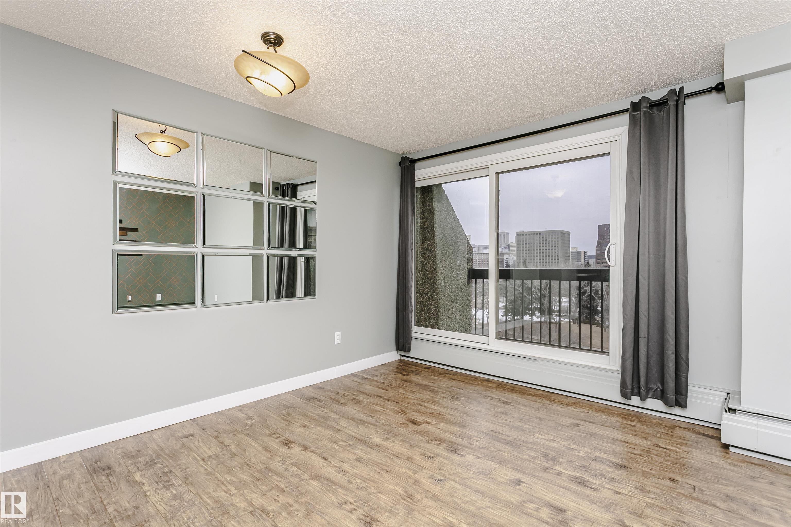 Photo 9 at 704 - 9715 110 Street NW, Wîhkwêntôwin, Edmonton