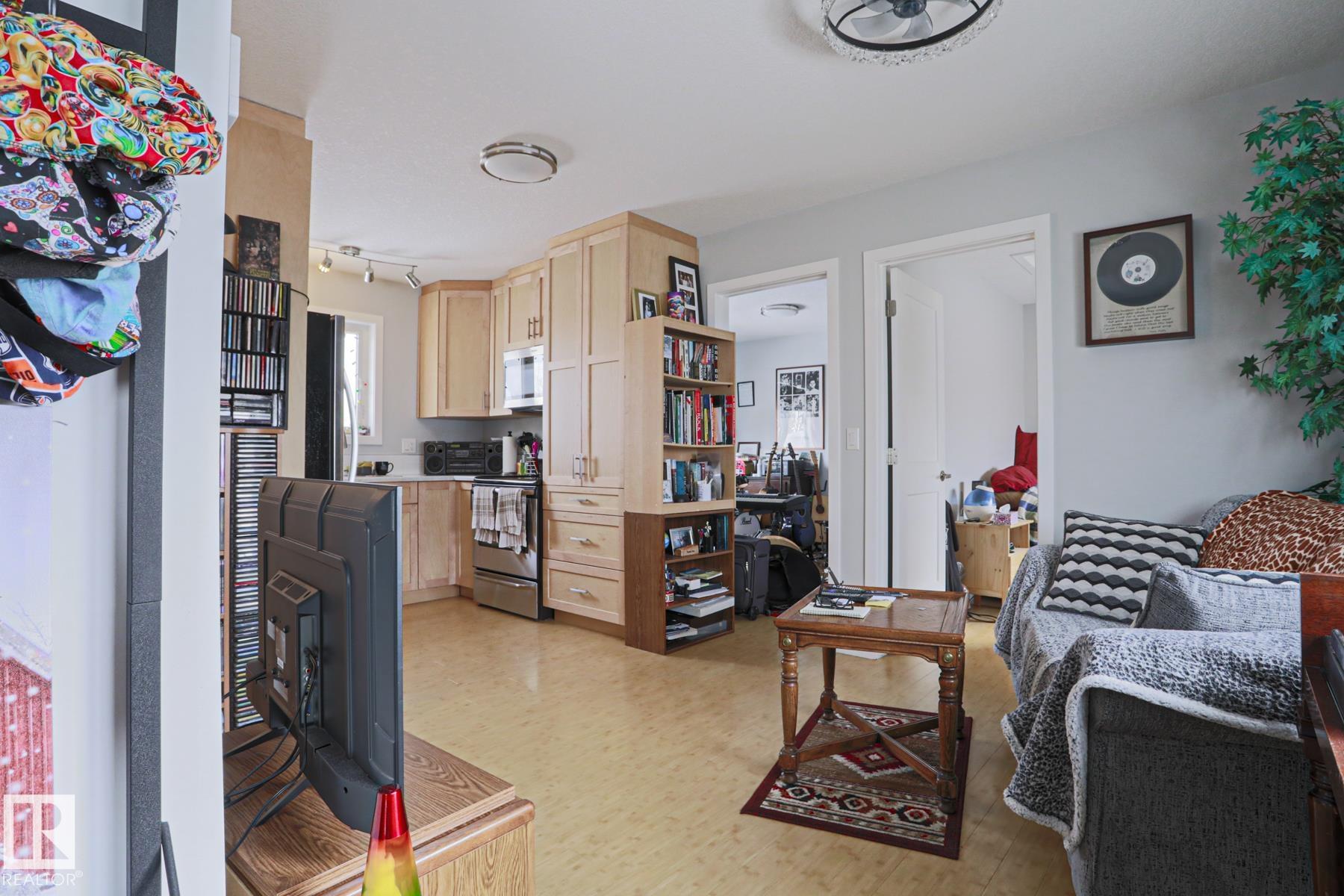 Photo 34 at 13520 124a Avenue NW, Dovercourt, Edmonton