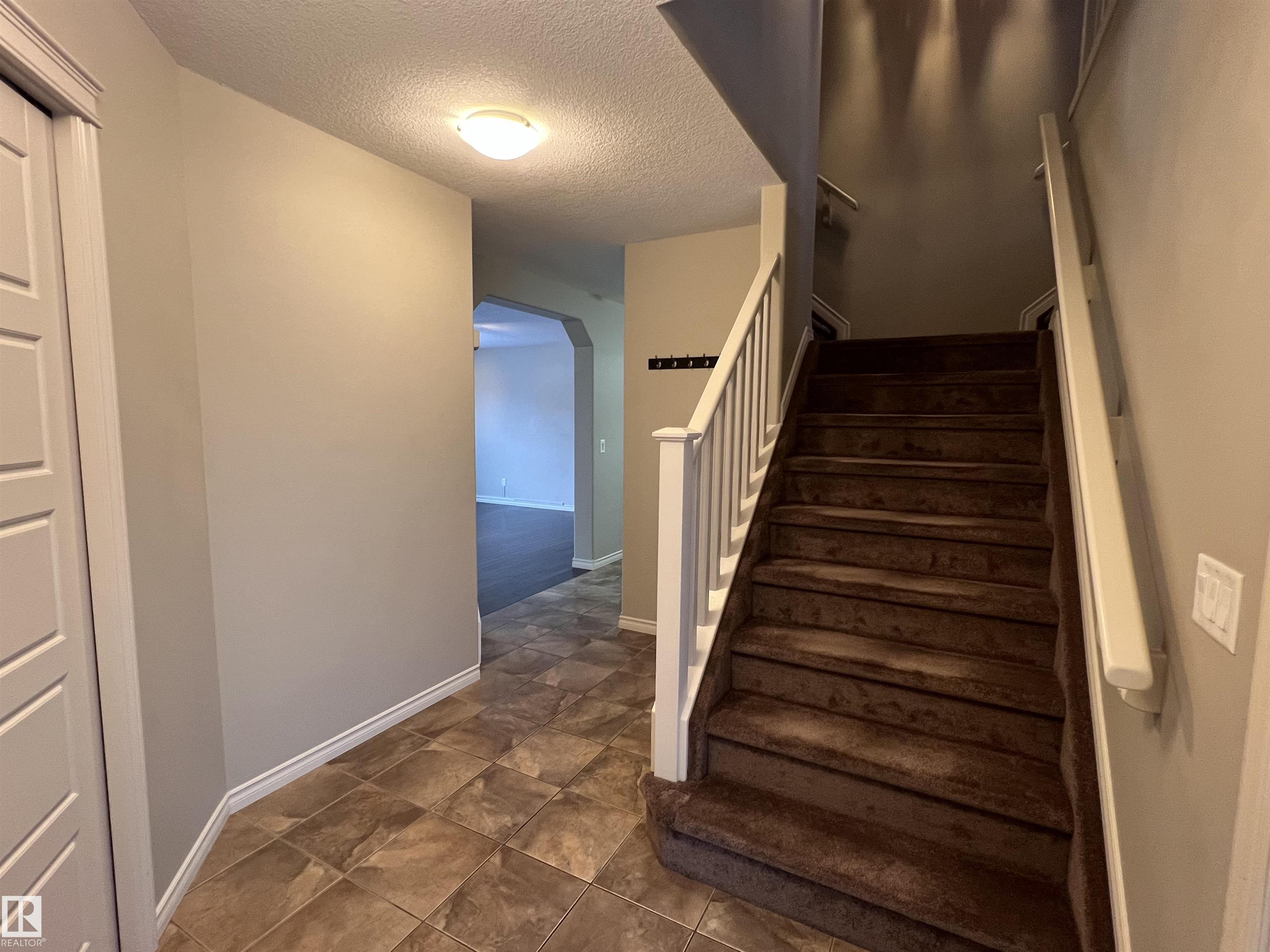 1117 59a Street SW, Walker, Edmonton