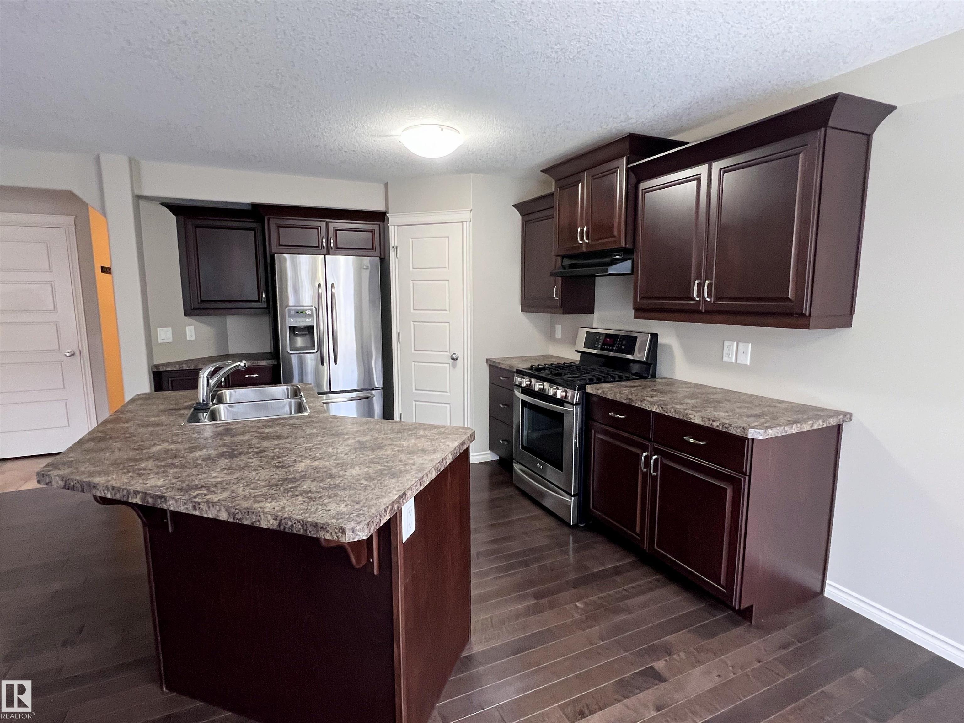 1117 59a Street SW, Walker, Edmonton