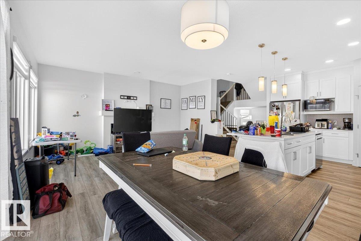 Photo 17 at 3780 Erlanger Drive NW, Edgemont, Edmonton