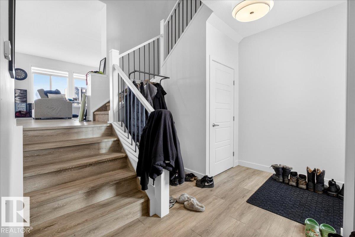 Photo 9 at 3780 Erlanger Drive NW, Edgemont, Edmonton