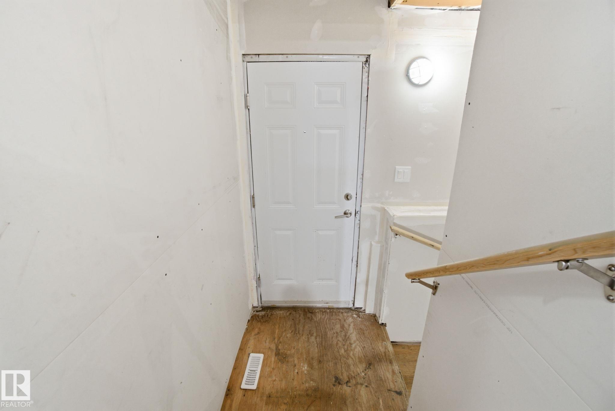 Photo 40 at 19732 28 Avenue NW, The Uplands, Edmonton