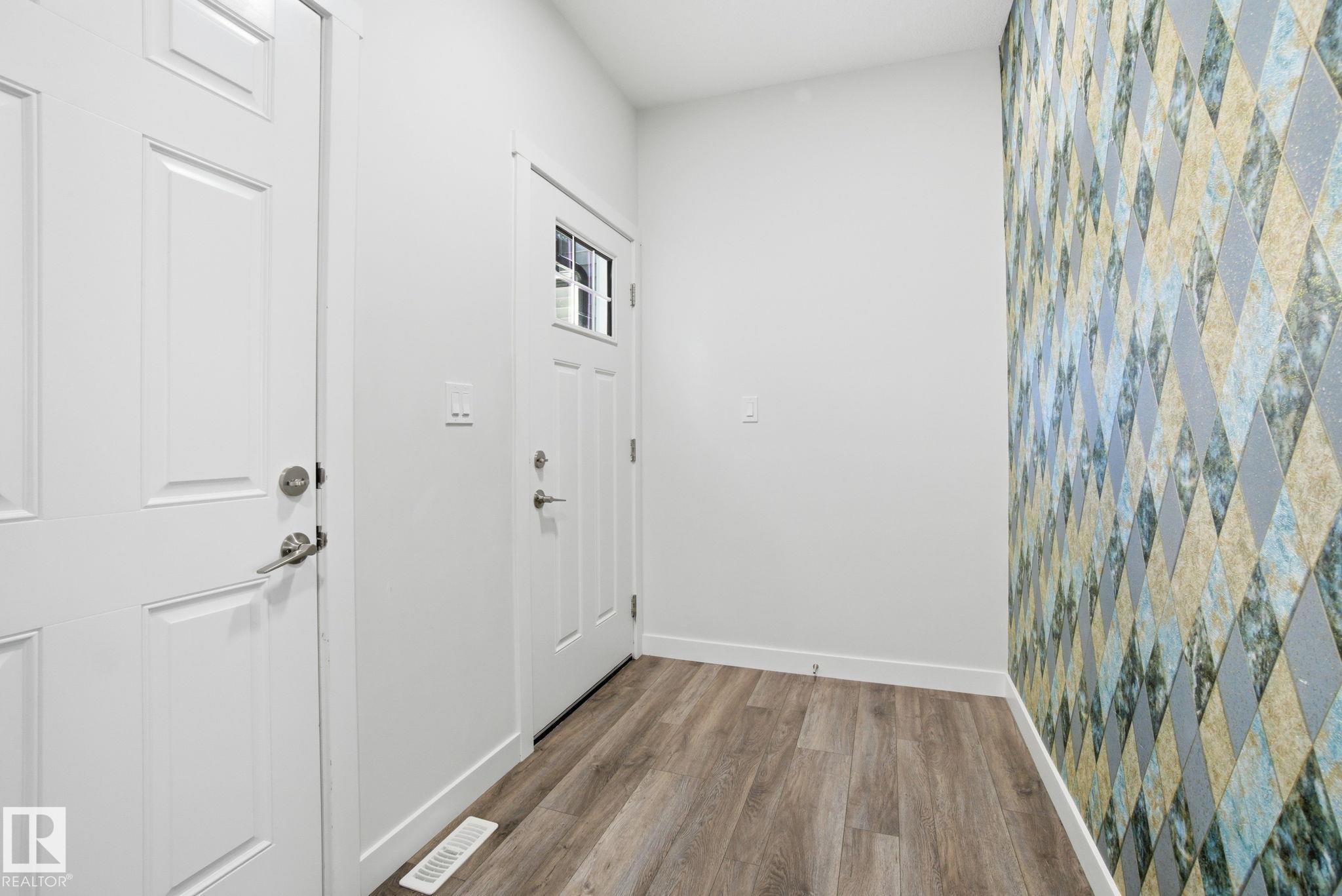 Photo 6 at 19732 28 Avenue NW, The Uplands, Edmonton