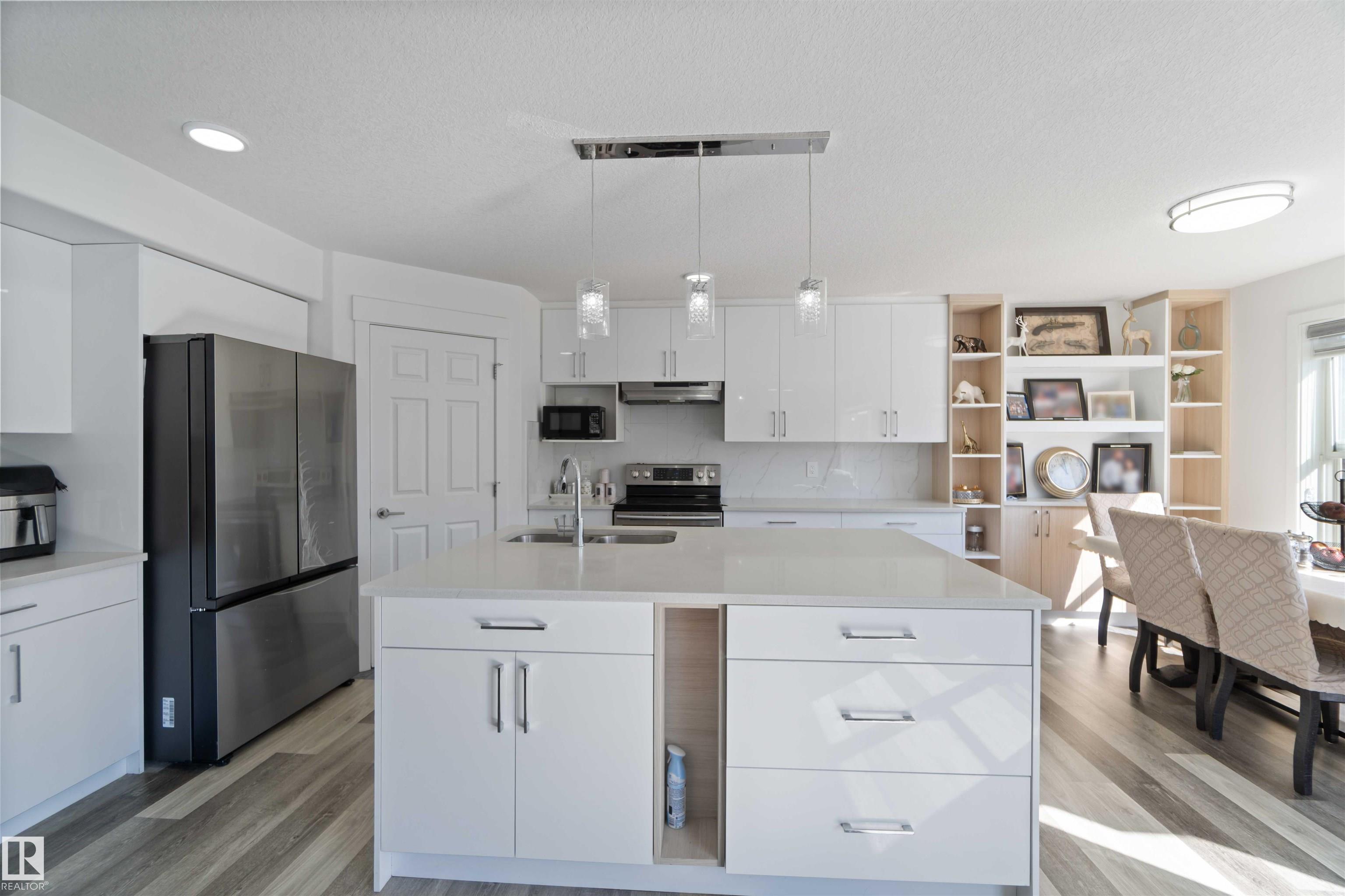 1017 82 Street SW, Summerside, Edmonton