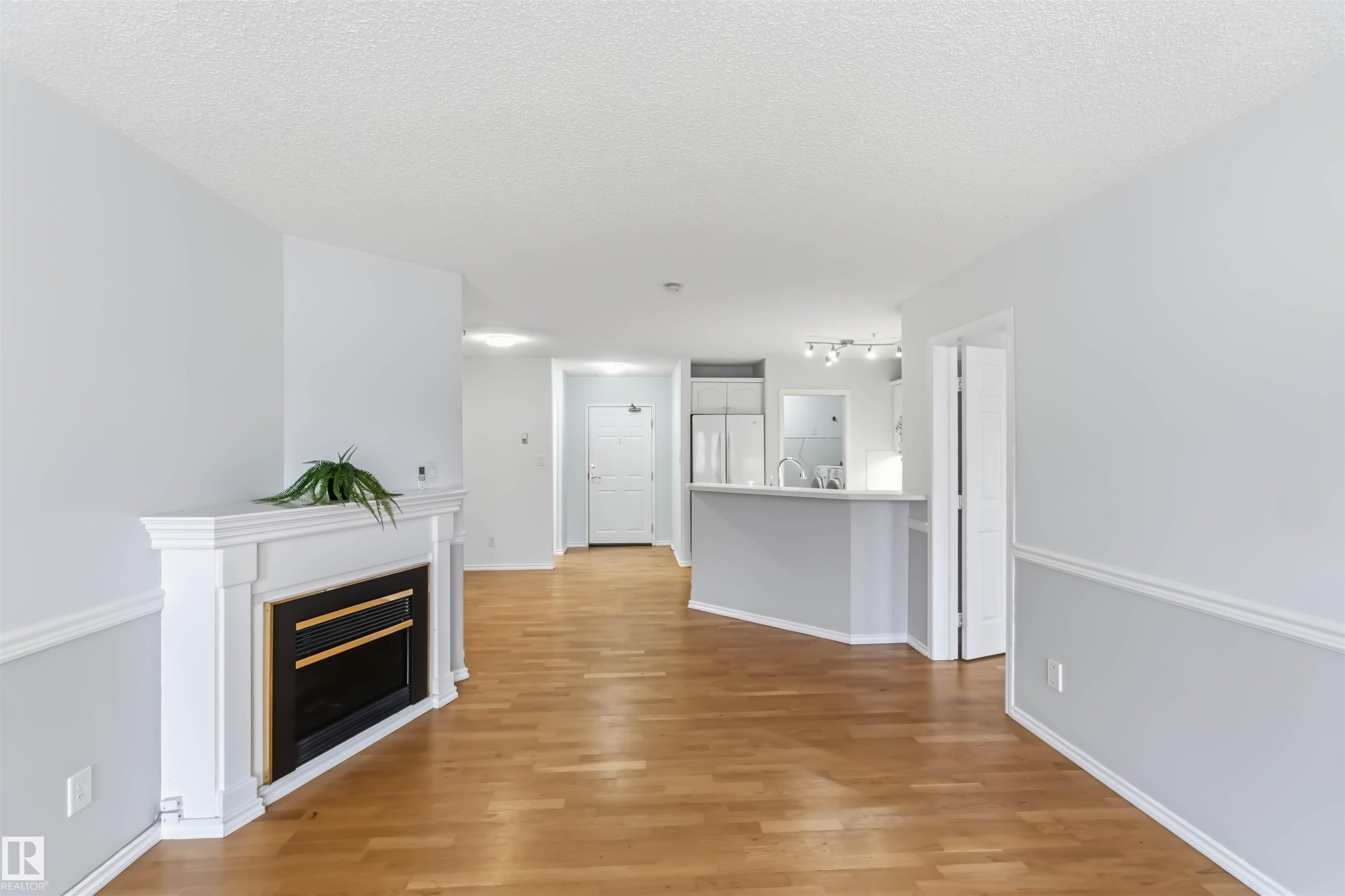 Photo 17 at 101 - 9760 174 Street NW, Terra Losa, Edmonton