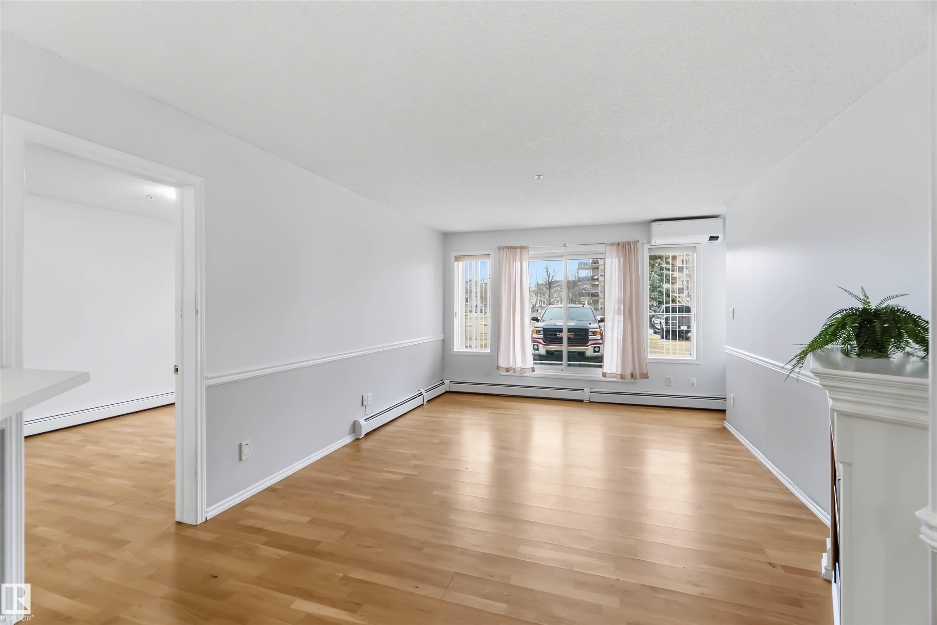 Photo 10 at 101 - 9760 174 Street NW, Terra Losa, Edmonton