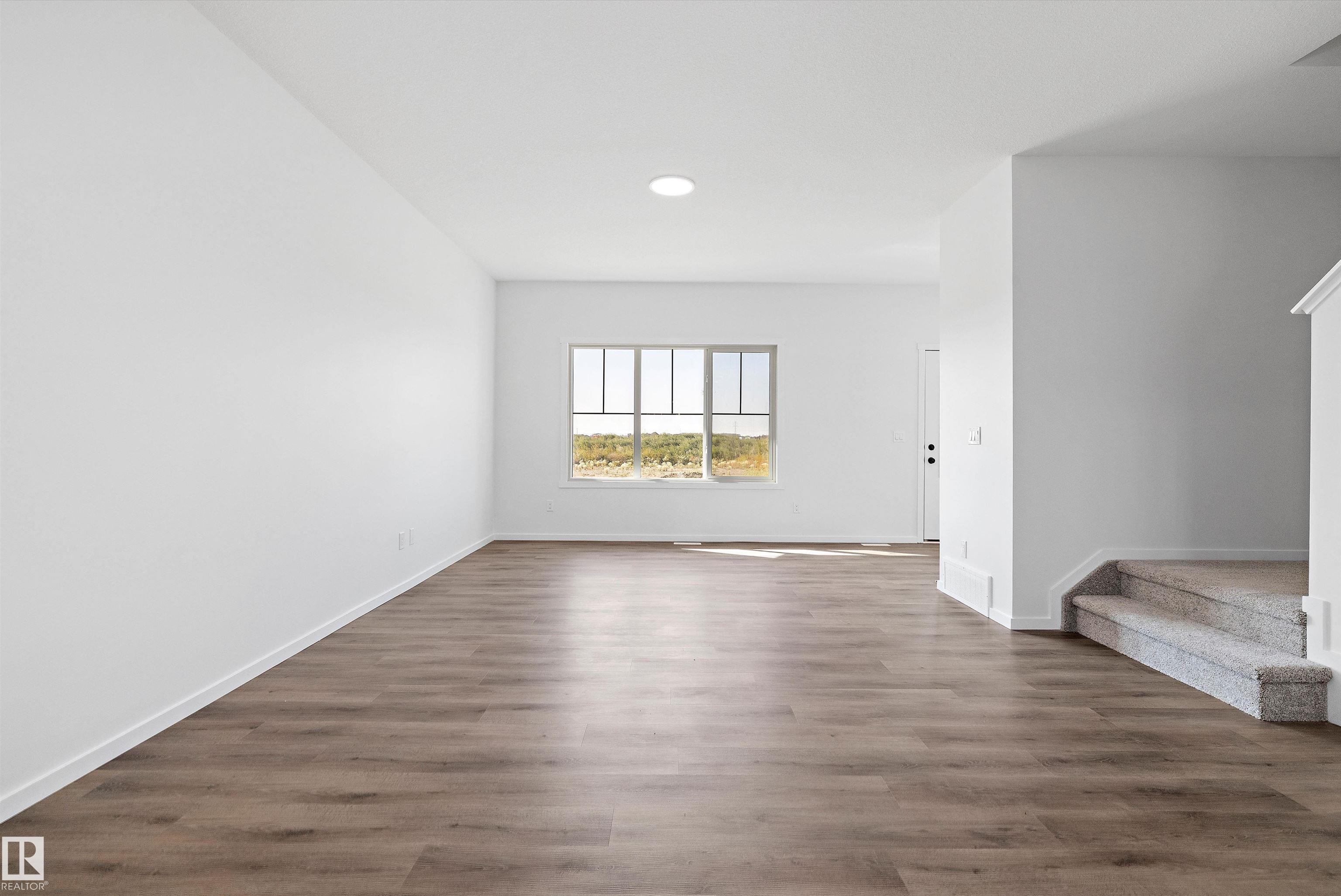 Photo 6 at 5458 Hawthorn Run SW, The Orchards At Ellerslie, Edmonton