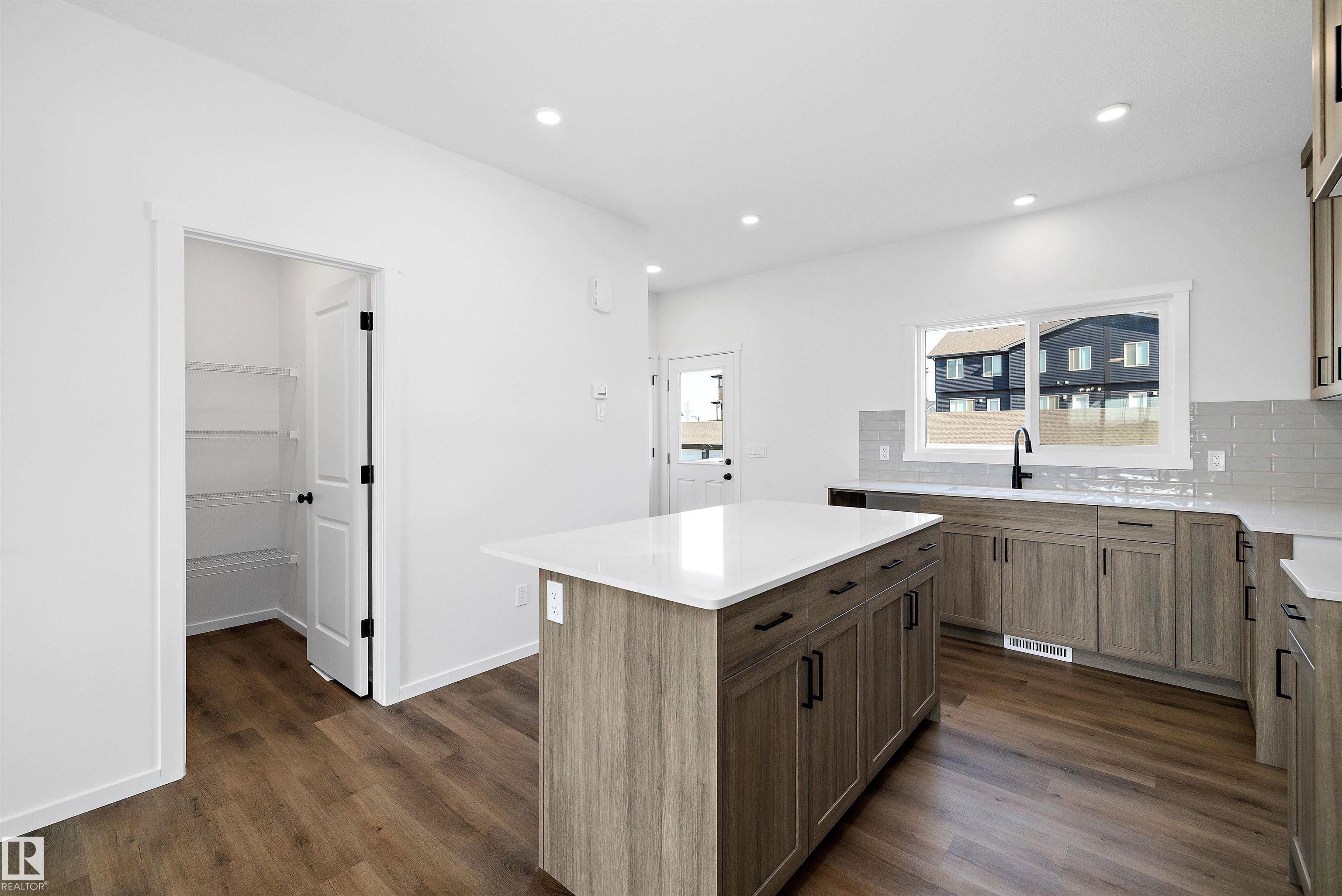 Photo 9 at 5458 Hawthorn Run SW, The Orchards At Ellerslie, Edmonton