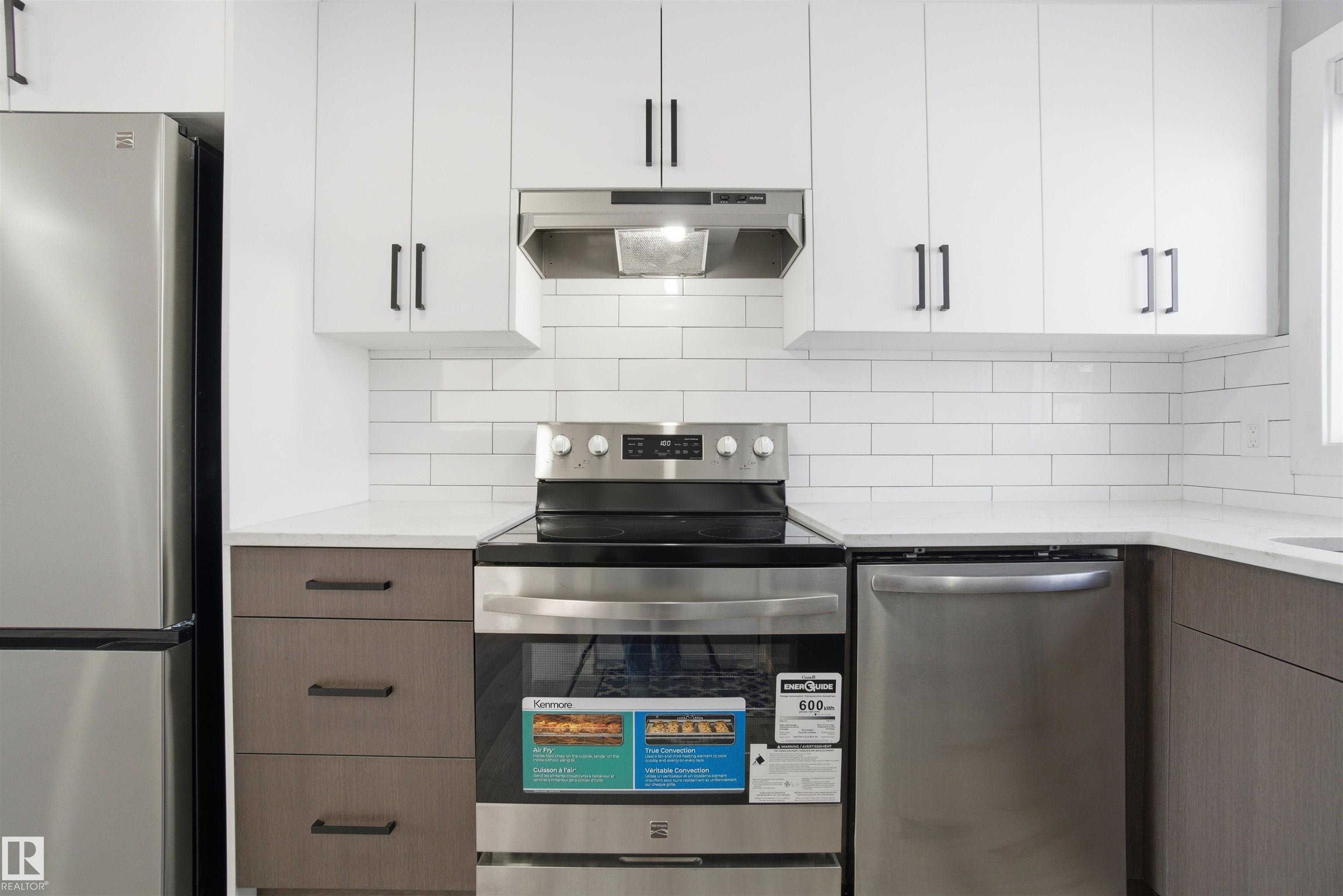 Photo 23 at 5208 90 Avenue NW, Ottewell, Edmonton