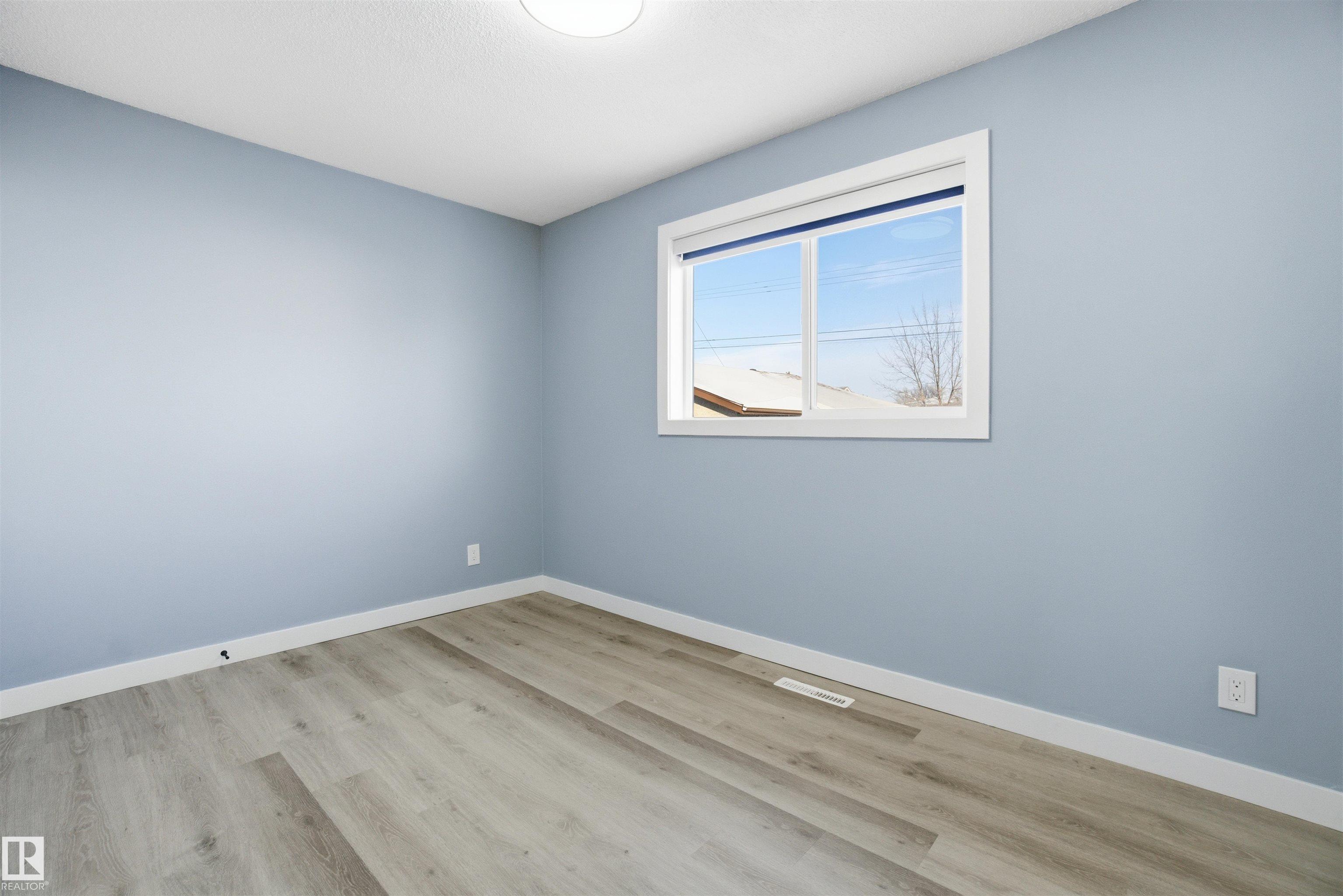 Photo 29 at 5208 90 Avenue NW, Ottewell, Edmonton