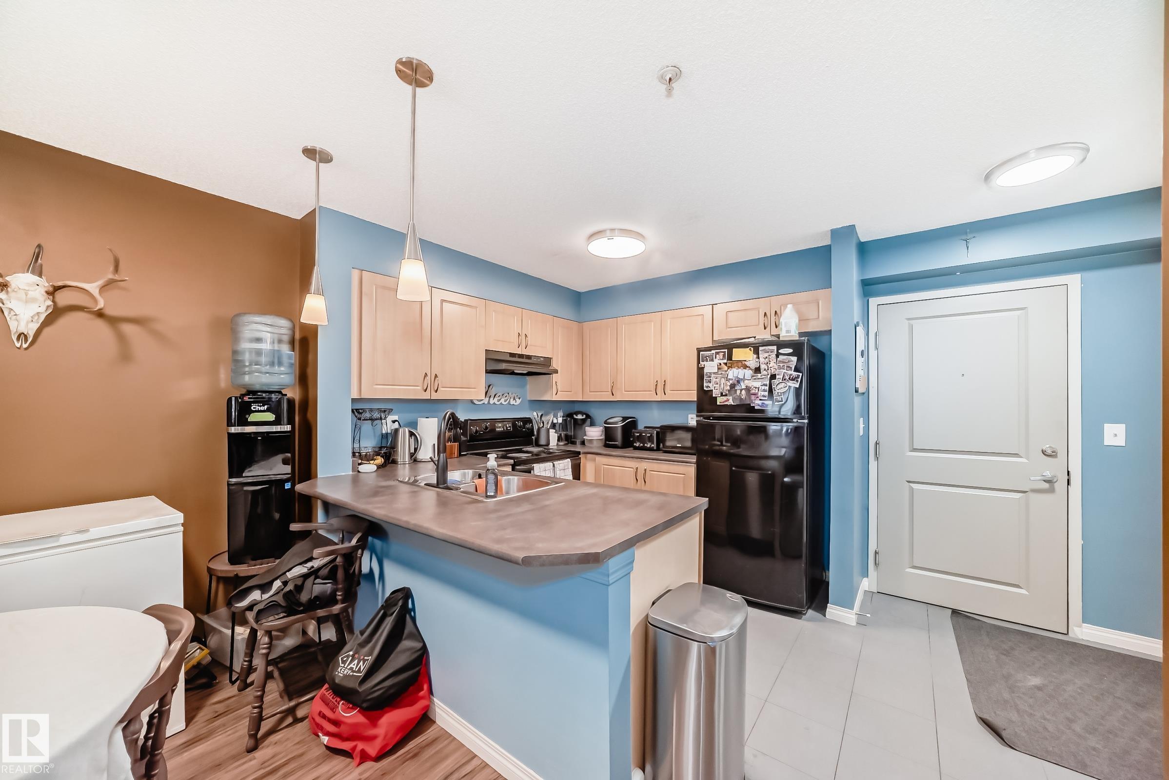 Photo 6 at 104 - 11449 Ellerslie Road SW, Rutherford, Edmonton