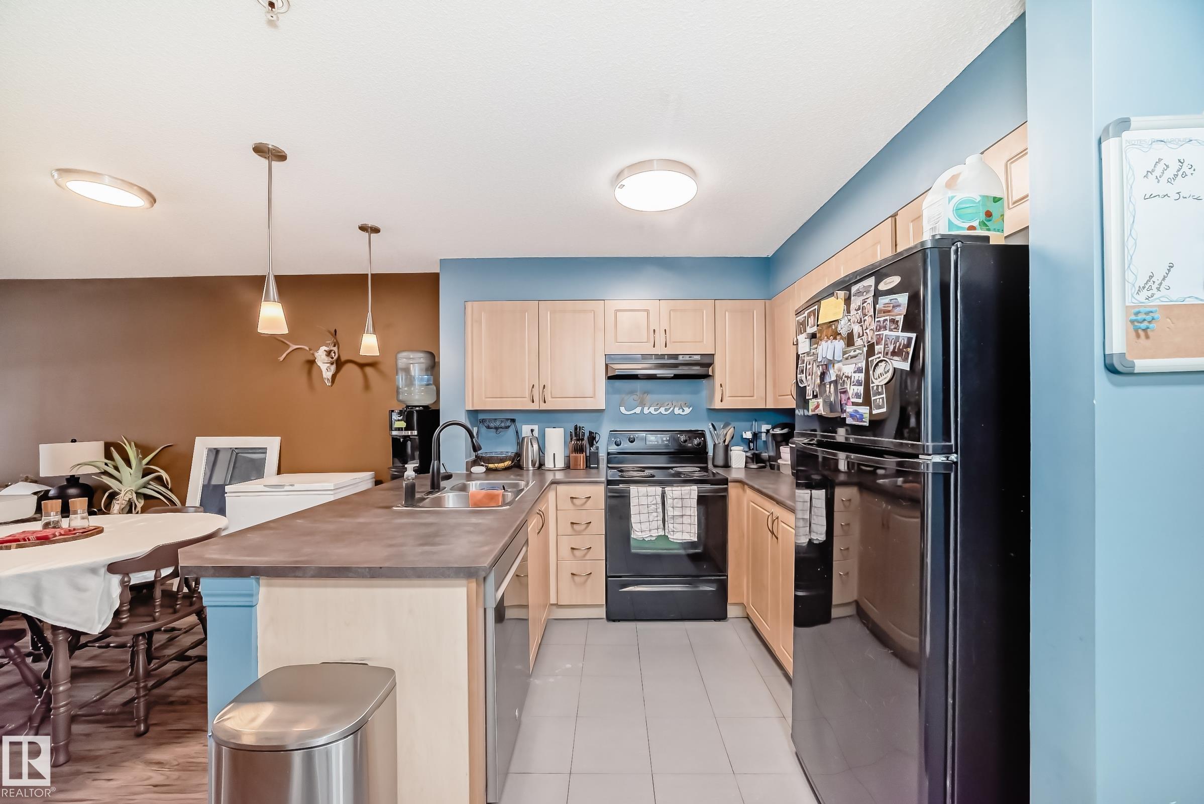 Photo 7 at 104 - 11449 Ellerslie Road SW, Rutherford, Edmonton