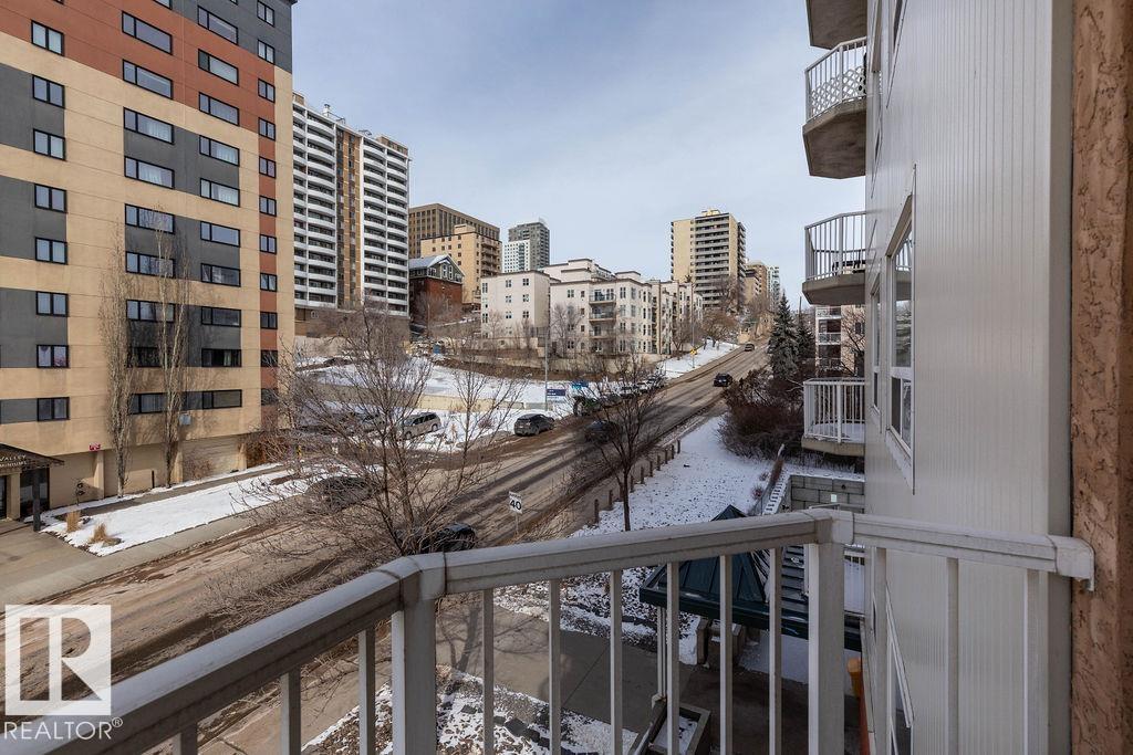 Photo 32 at 301 - 9707 105 Street NW, Downtown, Edmonton