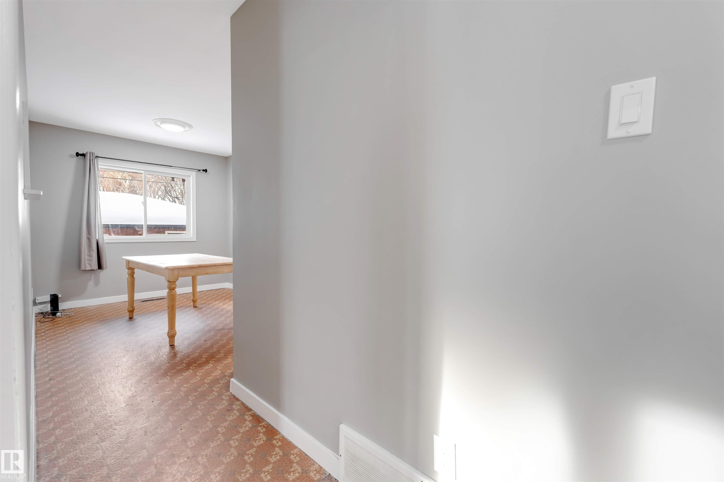 Photo 23 at 12202 45 Street NW, Bergman, Edmonton