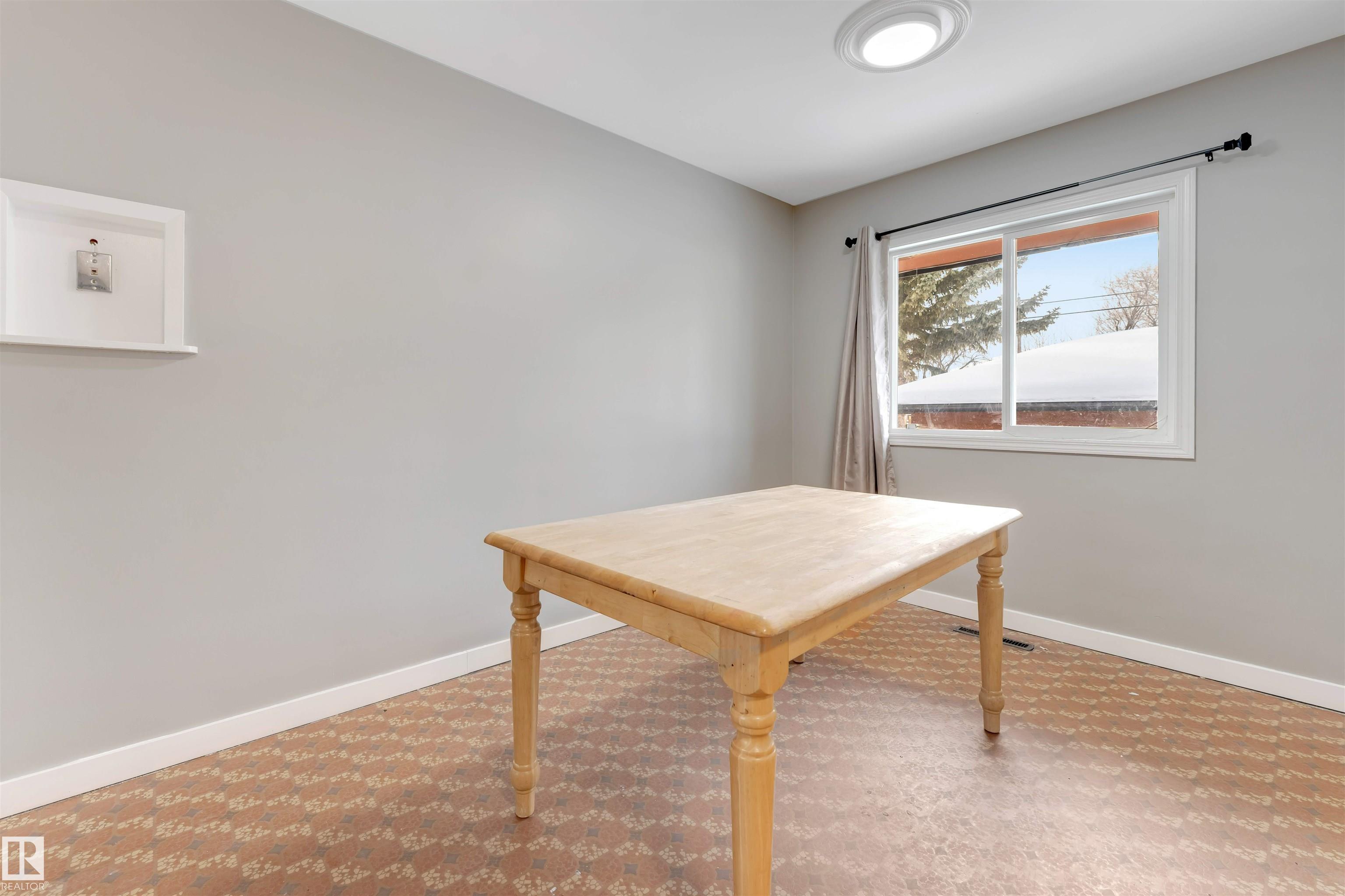 Photo 25 at 12202 45 Street NW, Bergman, Edmonton