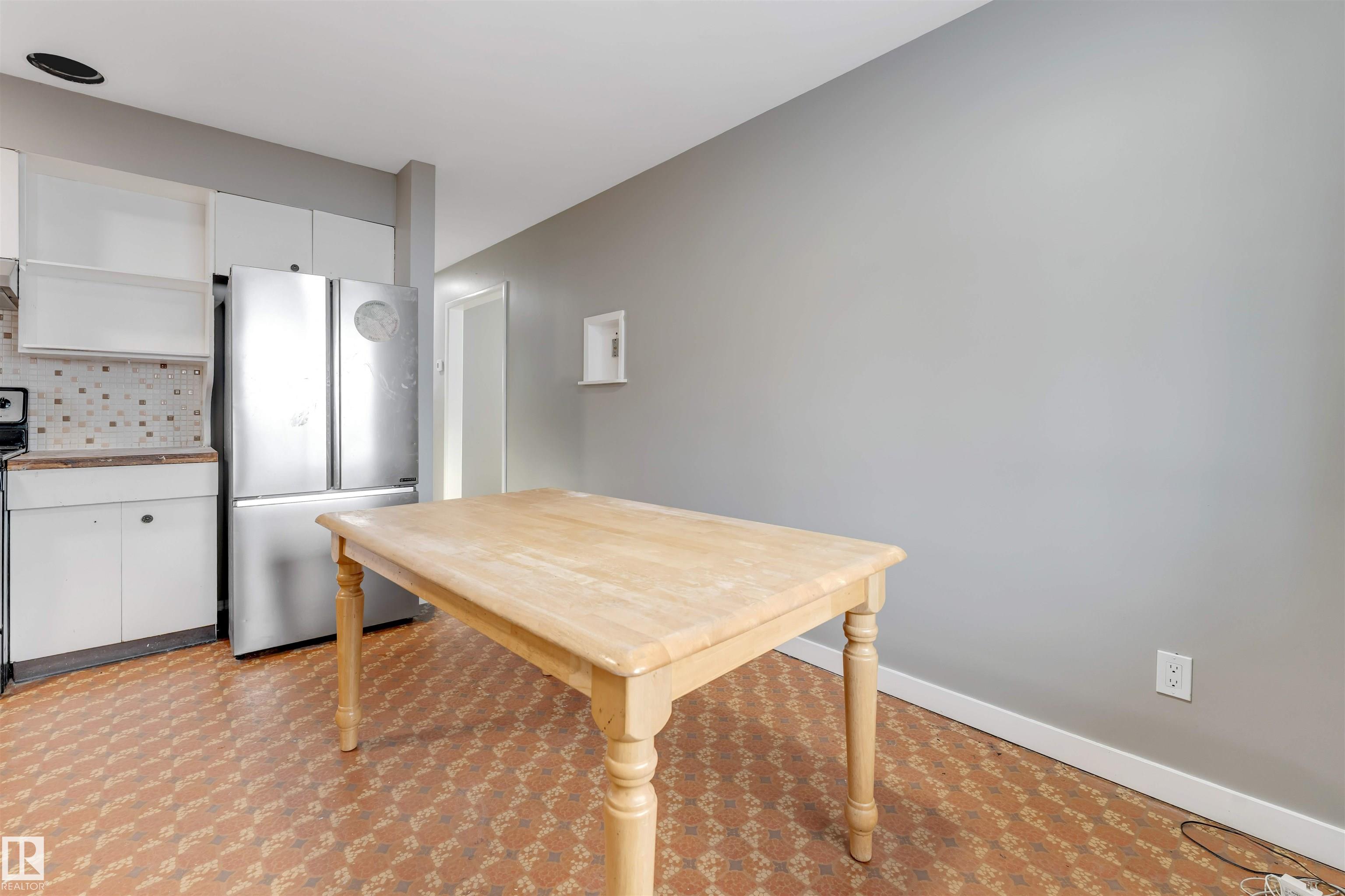 Photo 26 at 12202 45 Street NW, Bergman, Edmonton