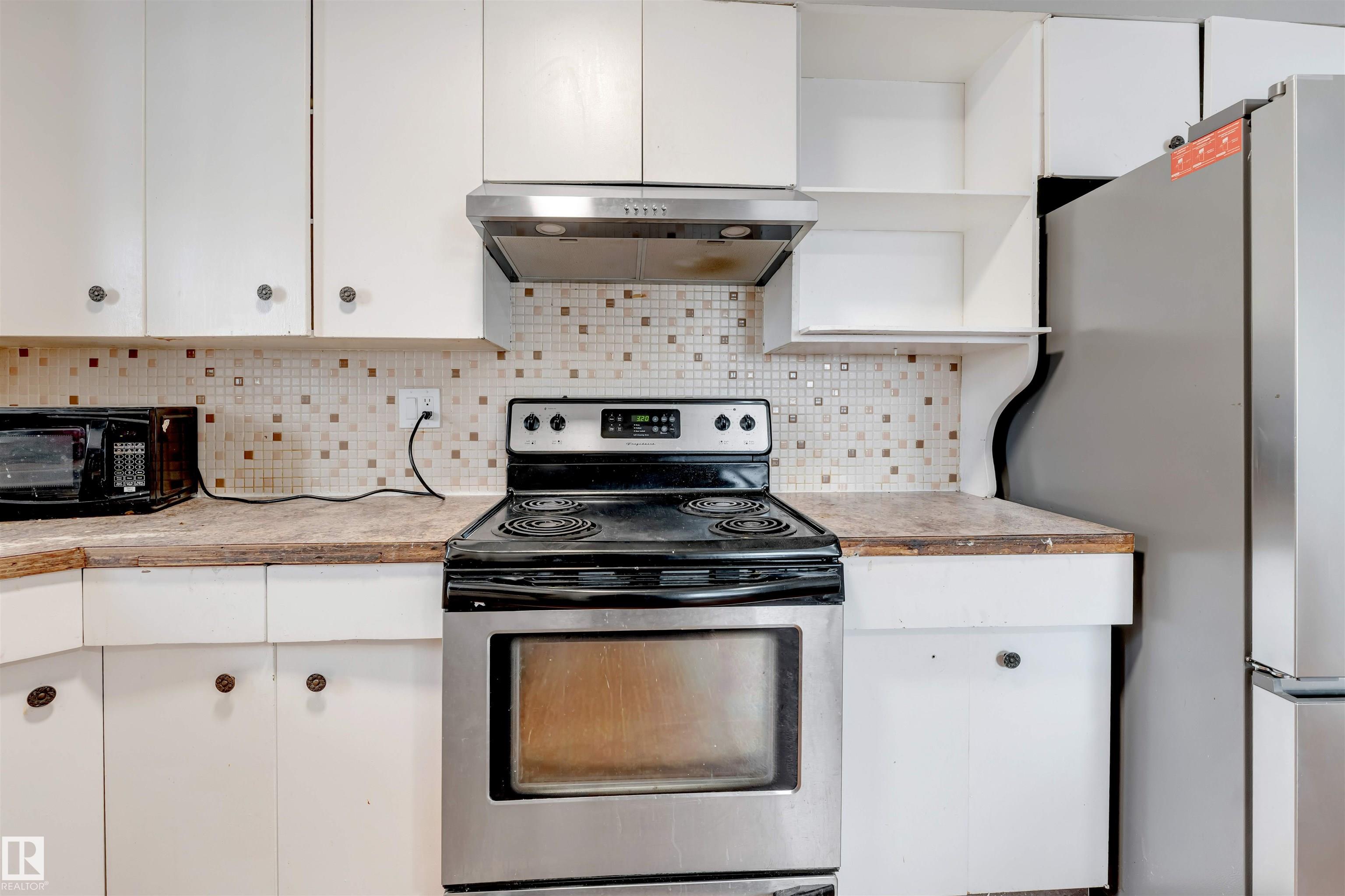 Photo 28 at 12202 45 Street NW, Bergman, Edmonton