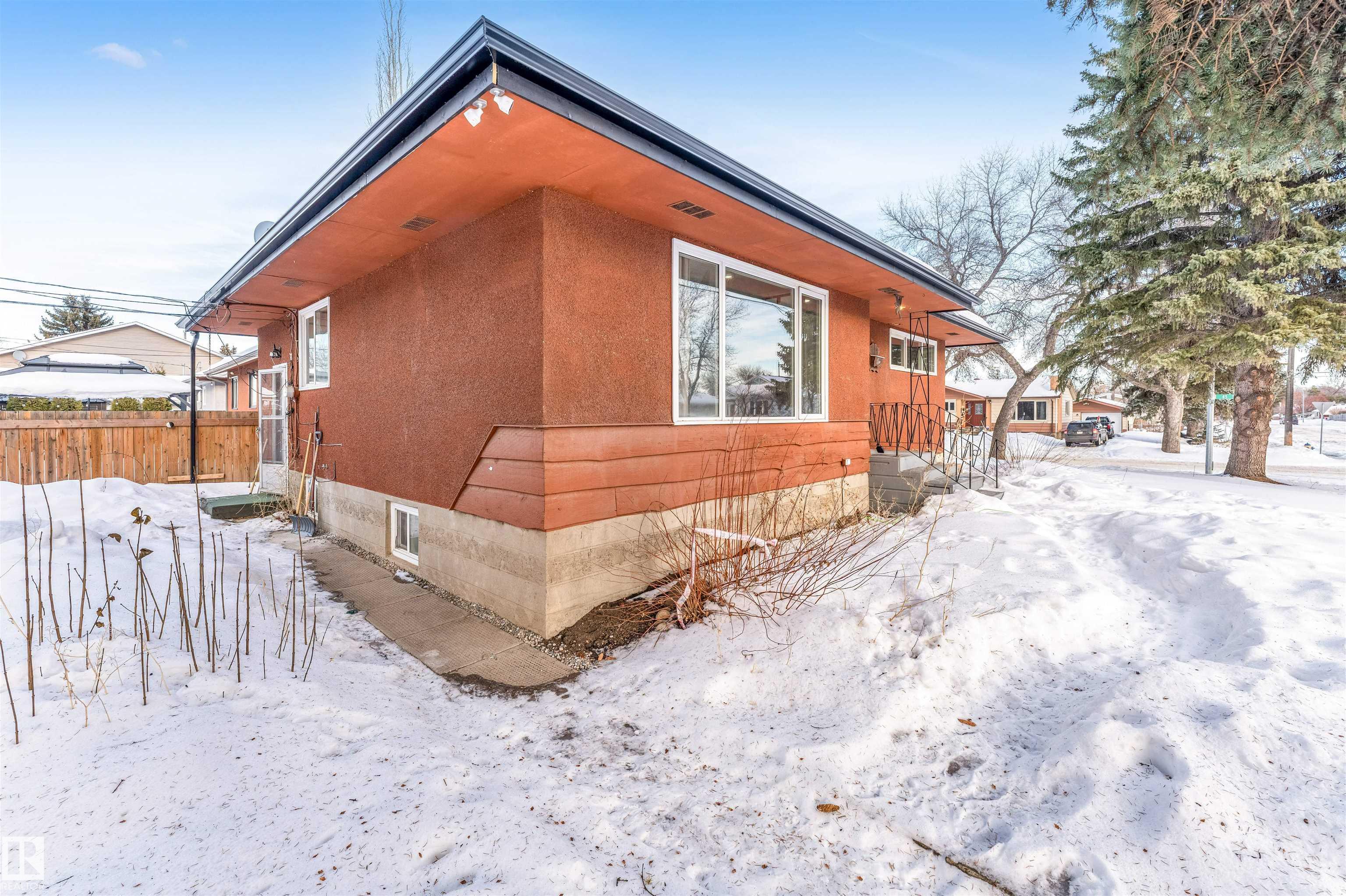 12202 45 Street NW, Bergman, Edmonton