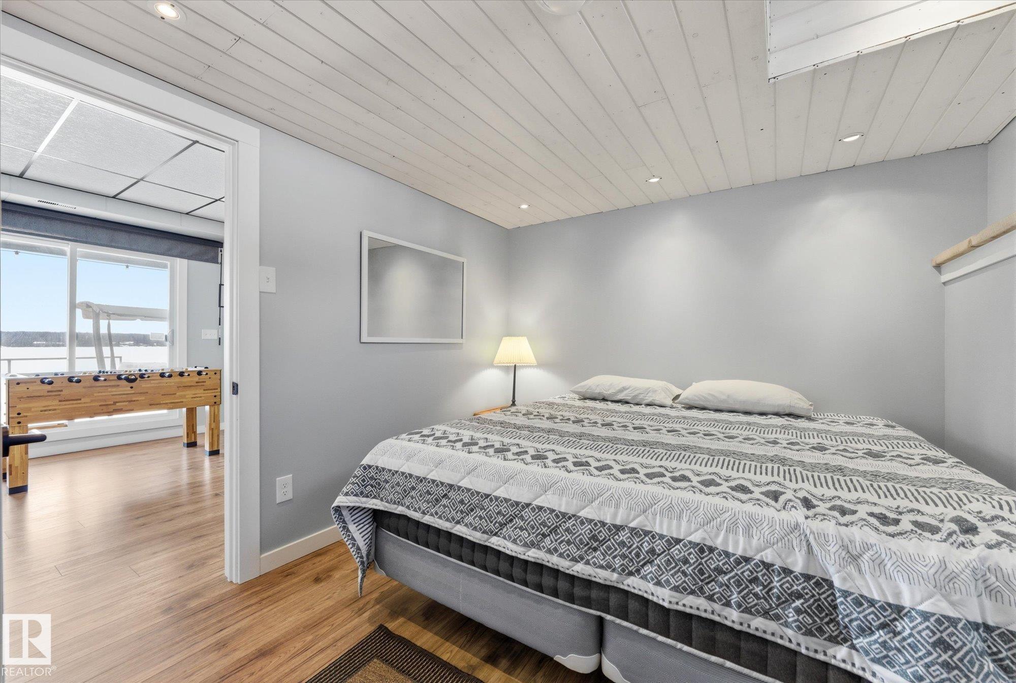 Photo 25 at 75 Lakeshore Av South View, South View, Rural Lac Ste. Anne County