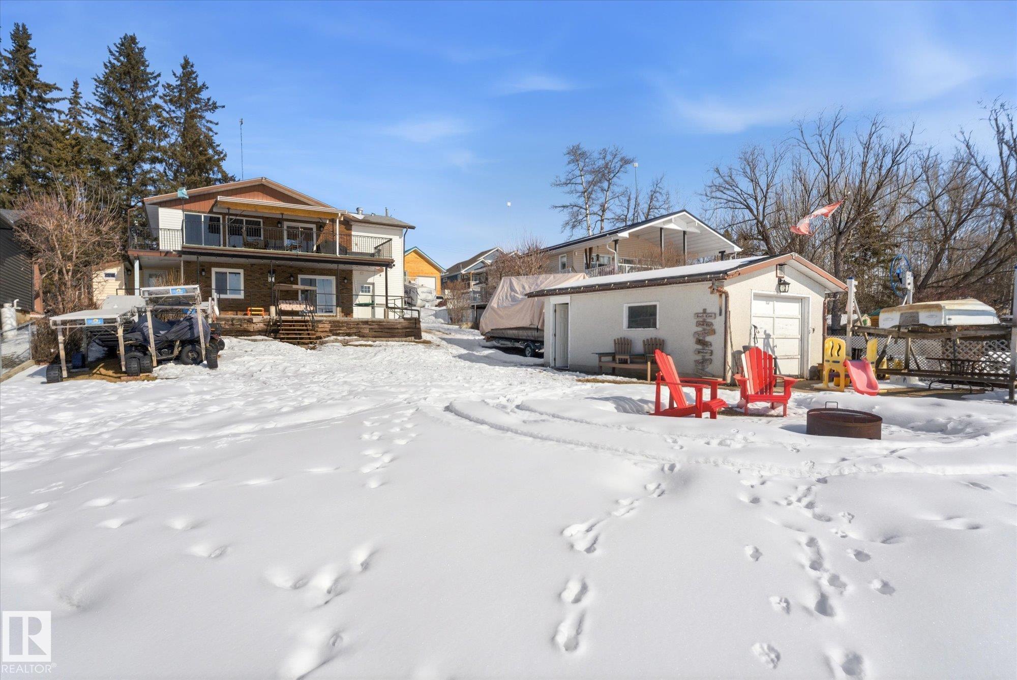 Photo 58 at 75 Lakeshore Av South View, South View, Rural Lac Ste. Anne County