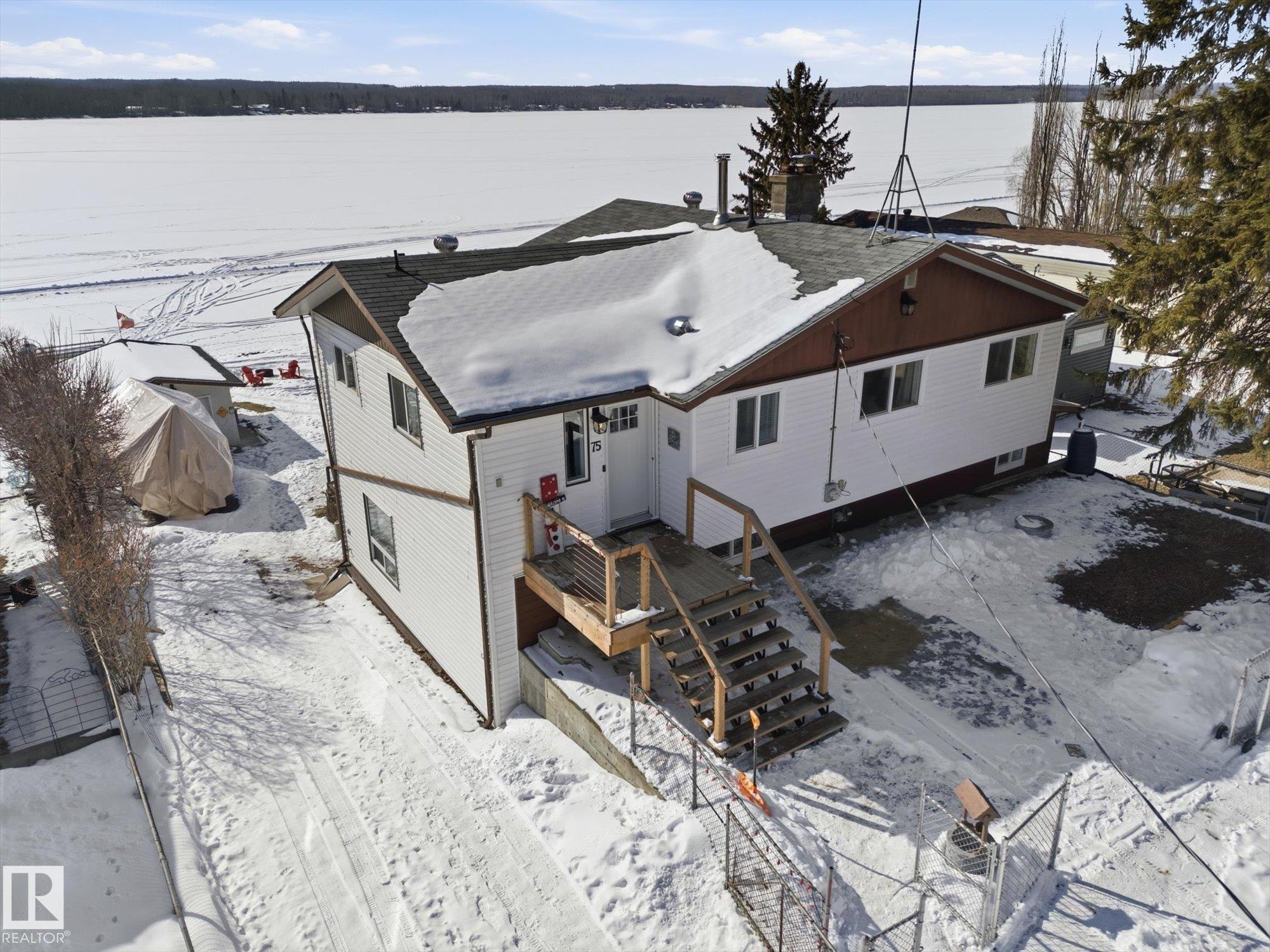 Photo 62 at 75 Lakeshore Av South View, South View, Rural Lac Ste. Anne County