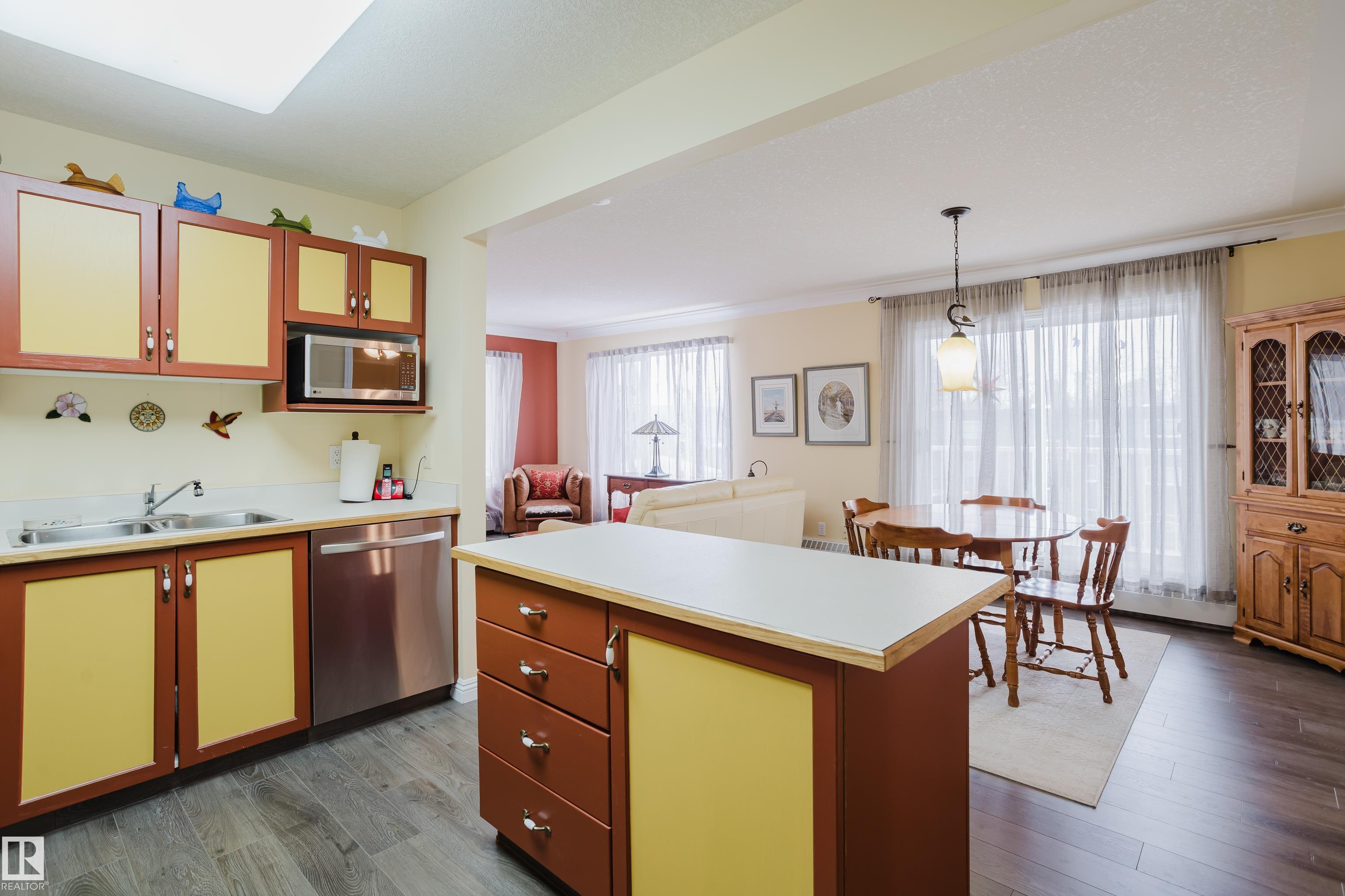 Photo 16 at 25 - 9926 80 Avenue NW, Ritchie, Edmonton