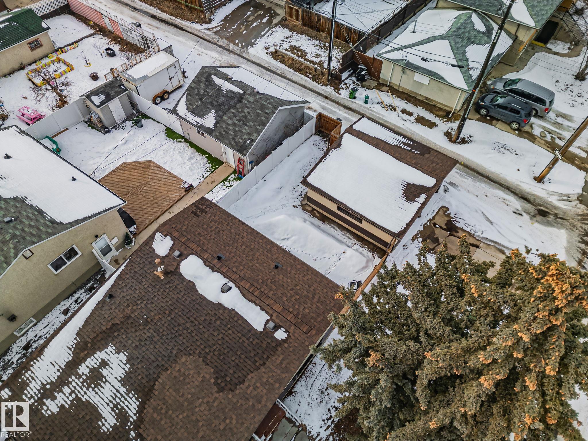 Photo 10 at 13136 88 Street NW, Killarney, Edmonton