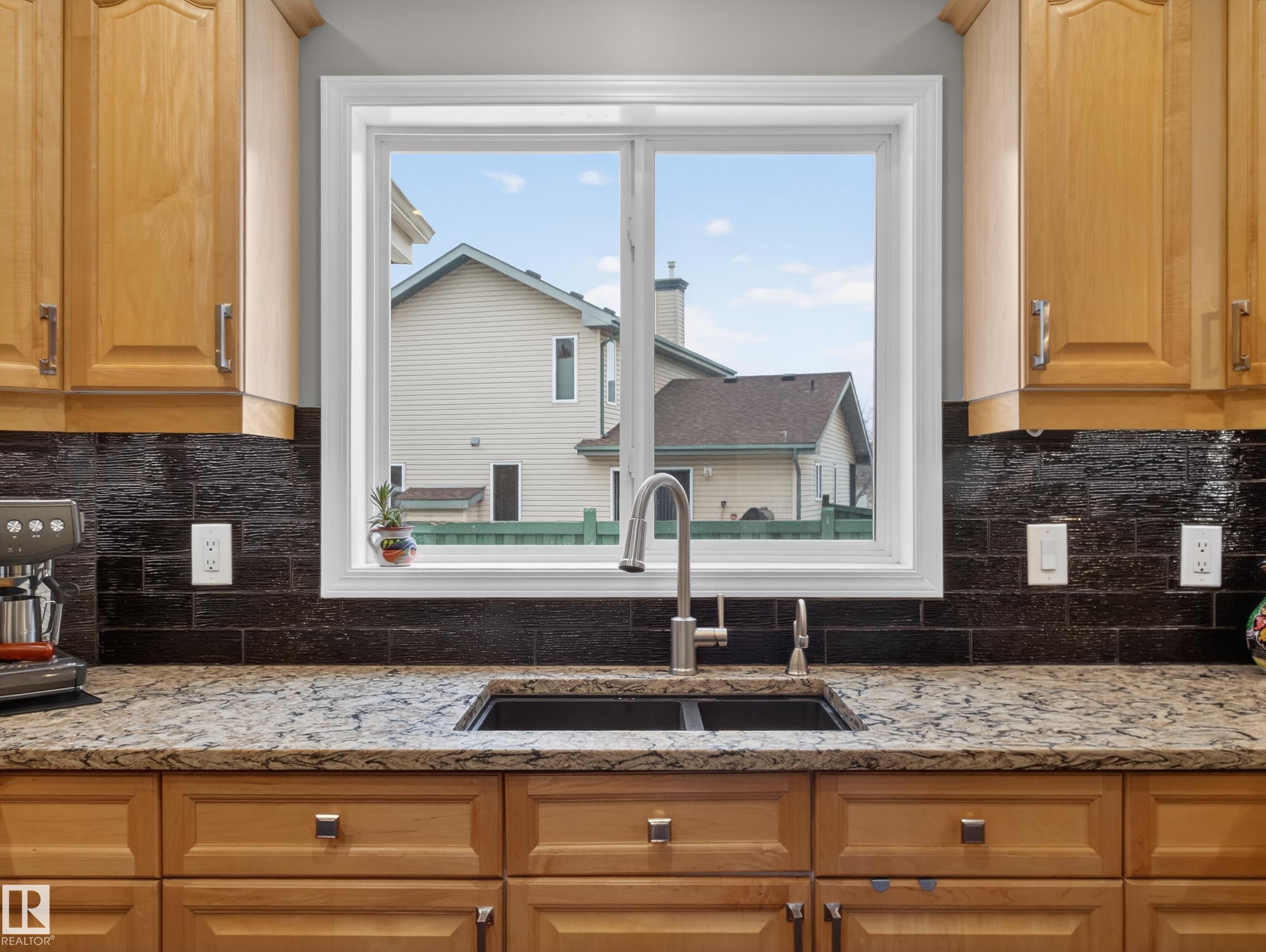 25 - 420 Hunters green NW, Haddow, Edmonton