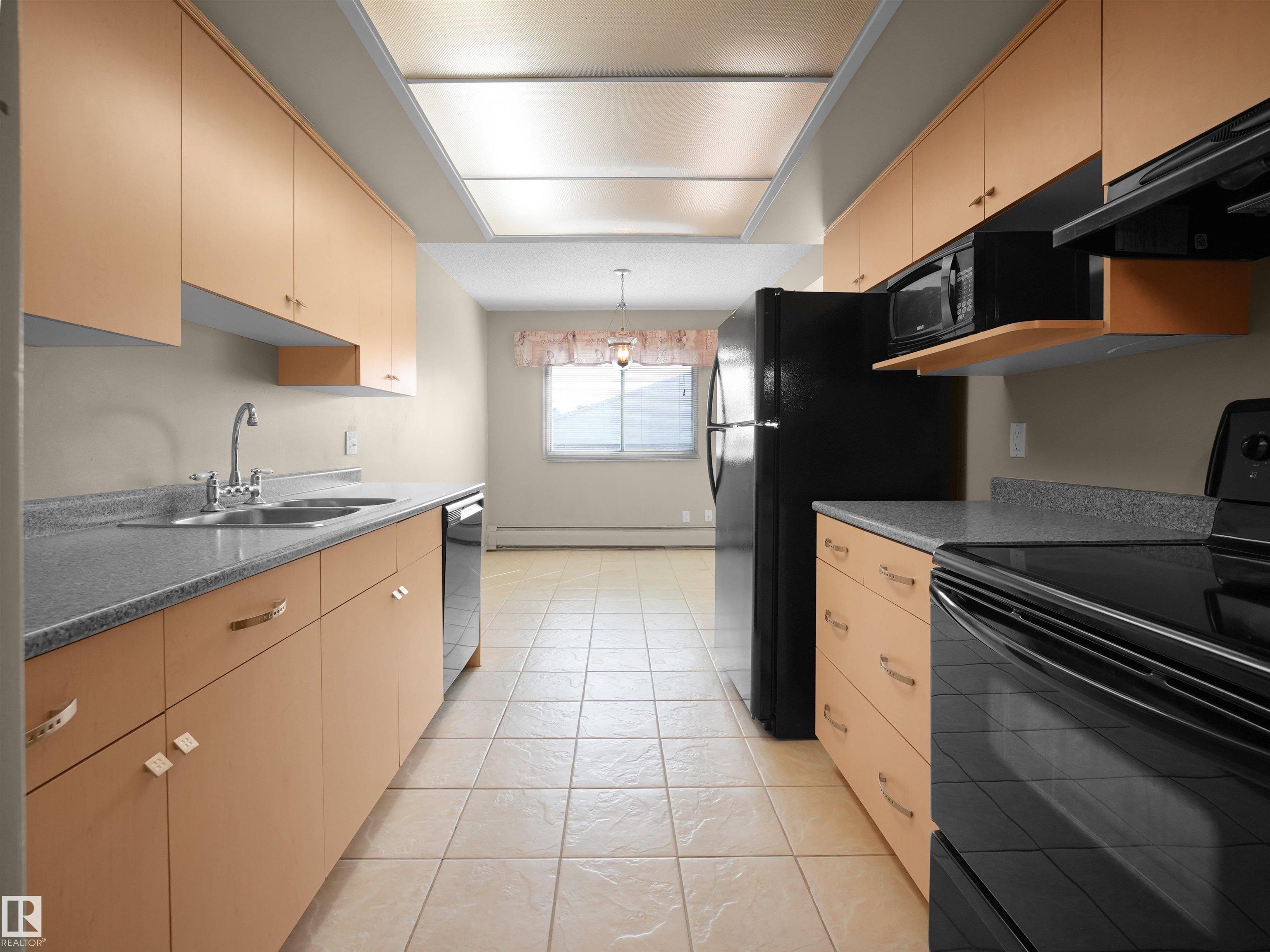 428 - 4404 122 Street NW, Aspen Gardens, Edmonton