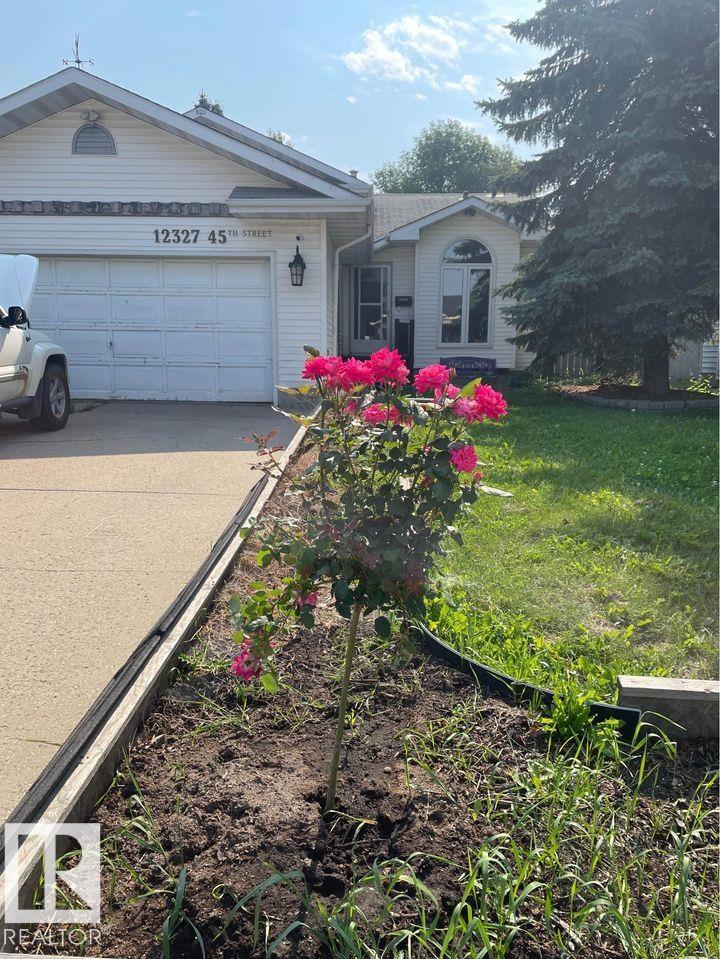 Photo 22 at 12327 45 Street NW, Bergman, Edmonton