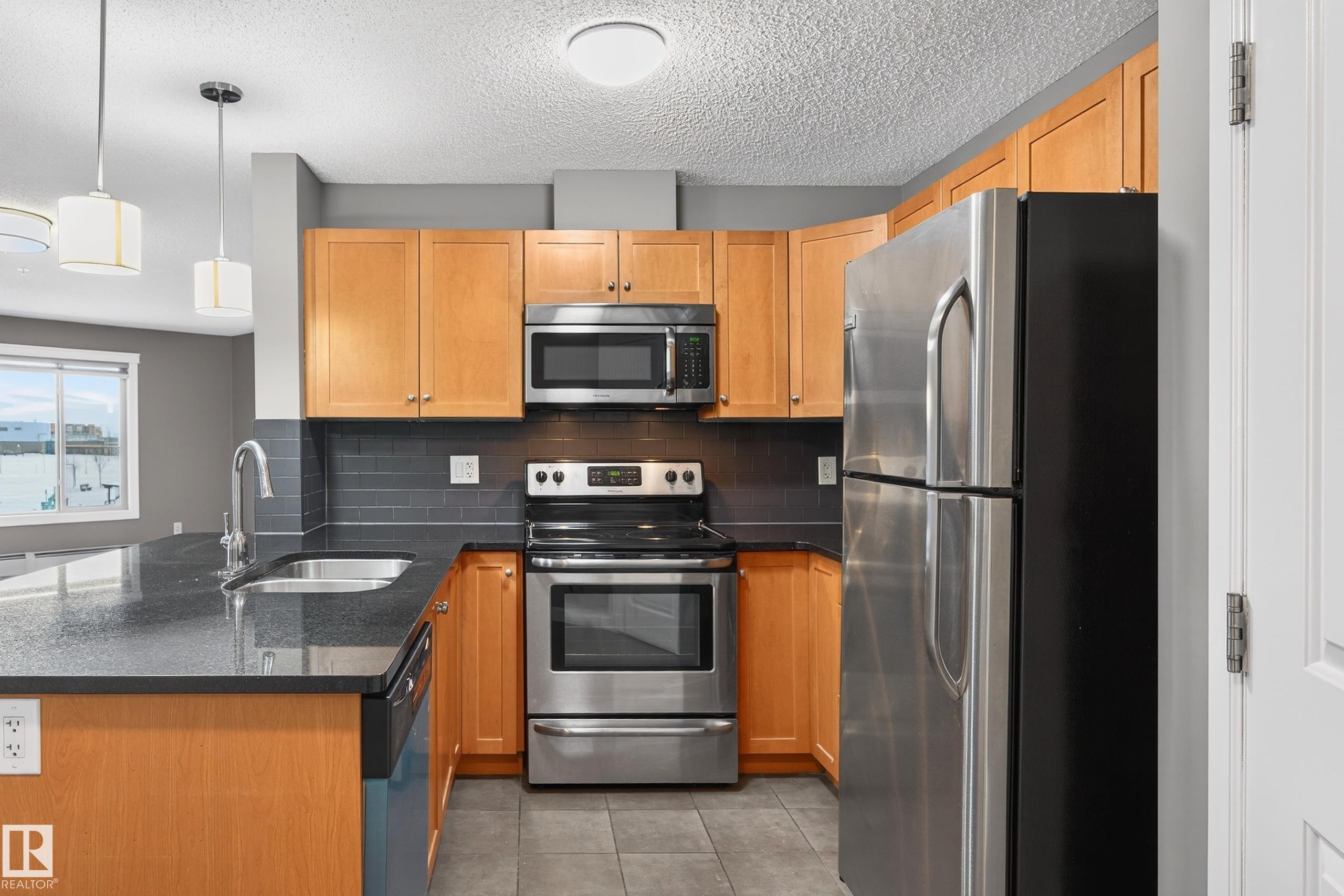 311 - 3719 Whitelaw Lane NW, Windermere, Edmonton