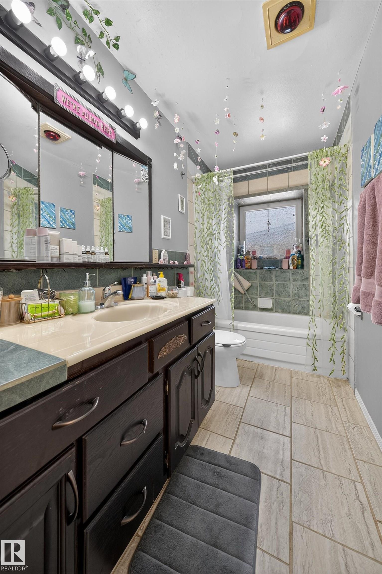 Photo 23 at 10520 52 Avenue NW, Pleasantview, Edmonton