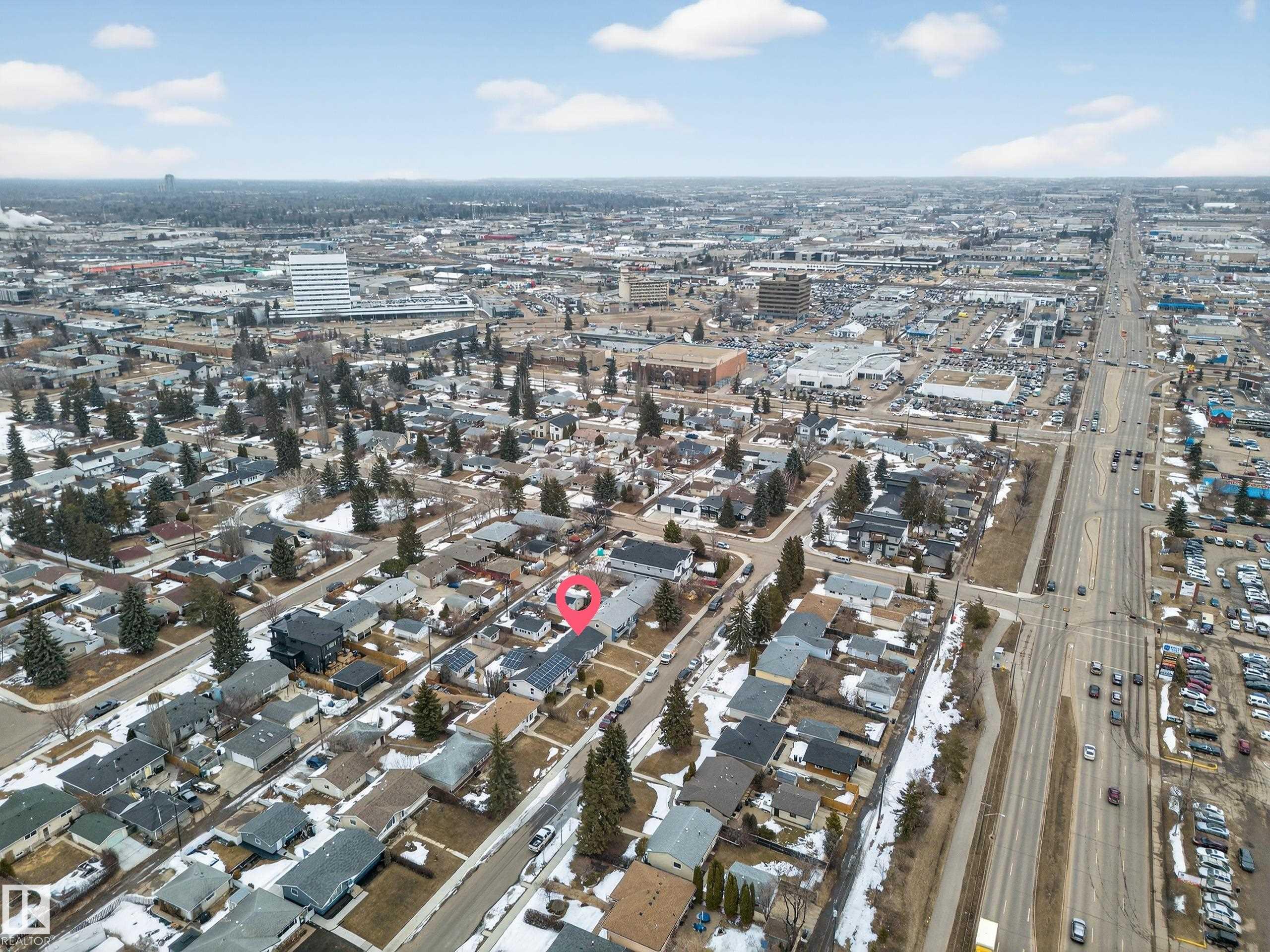 Photo 35 at 10520 52 Avenue NW, Pleasantview, Edmonton