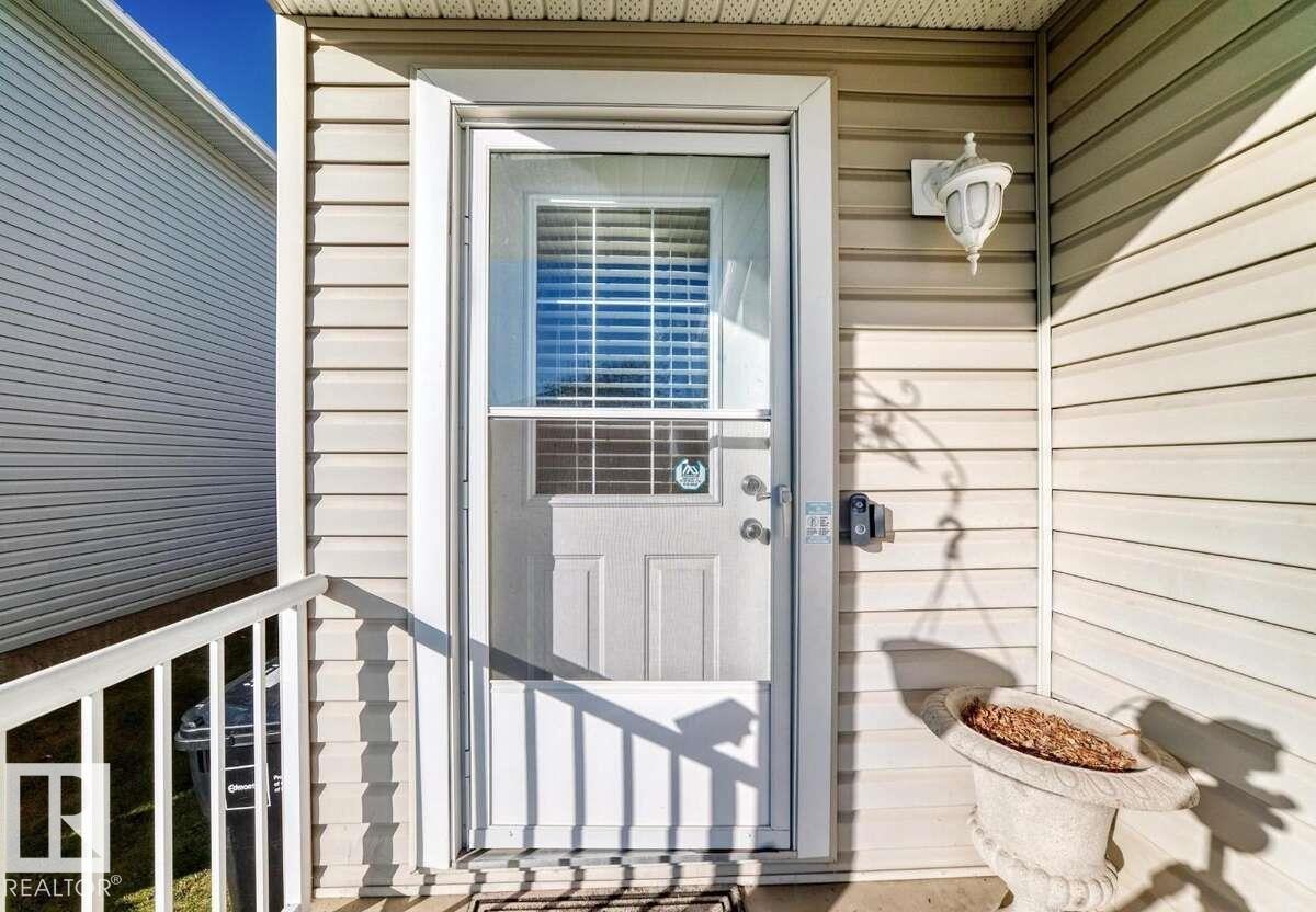 Photo 3 at 16320 56 Street NW, Hollick-Kenyon, Edmonton