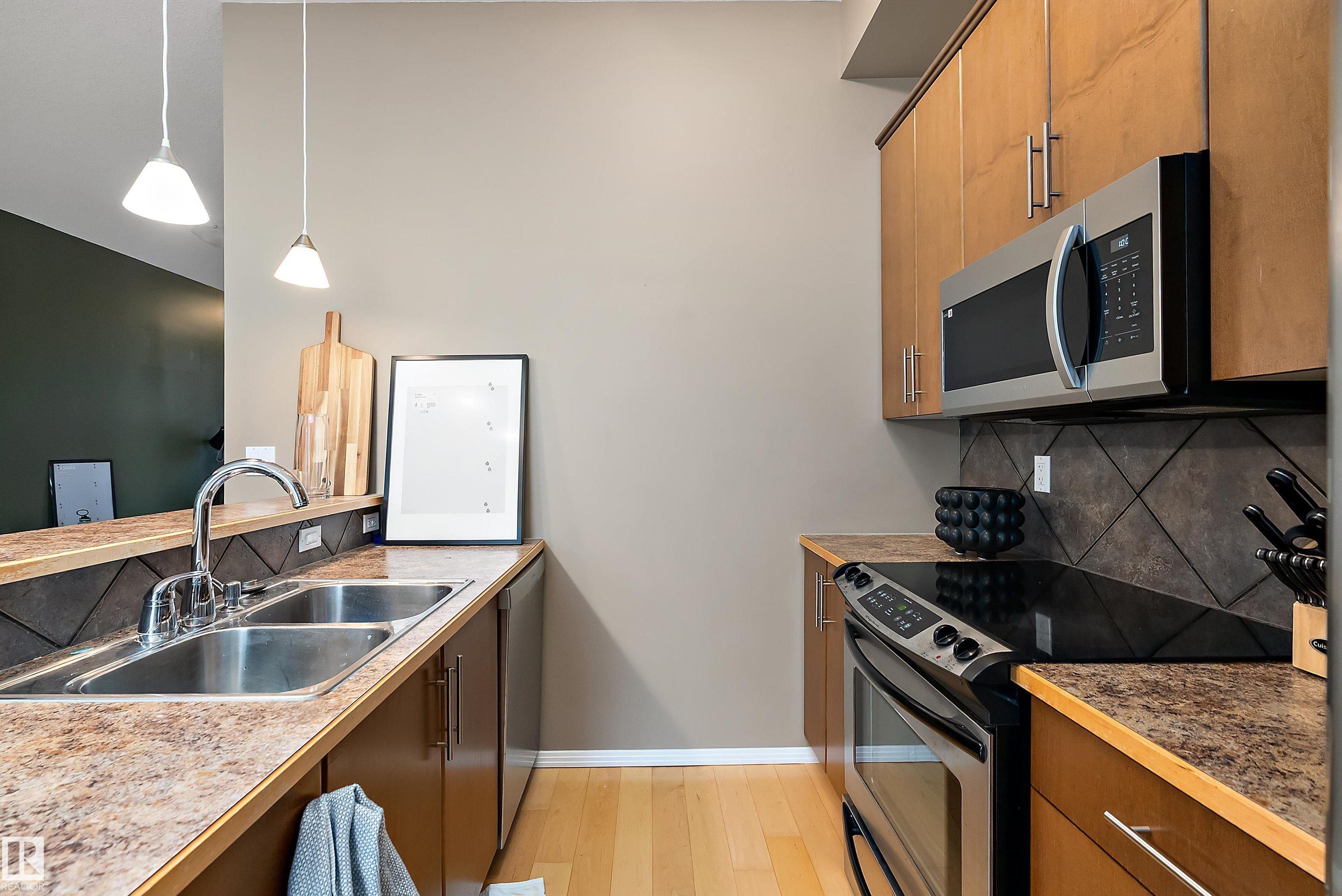 Photo 15 at 415 - 10531 117 Street NW, Queen Mary Park, Edmonton