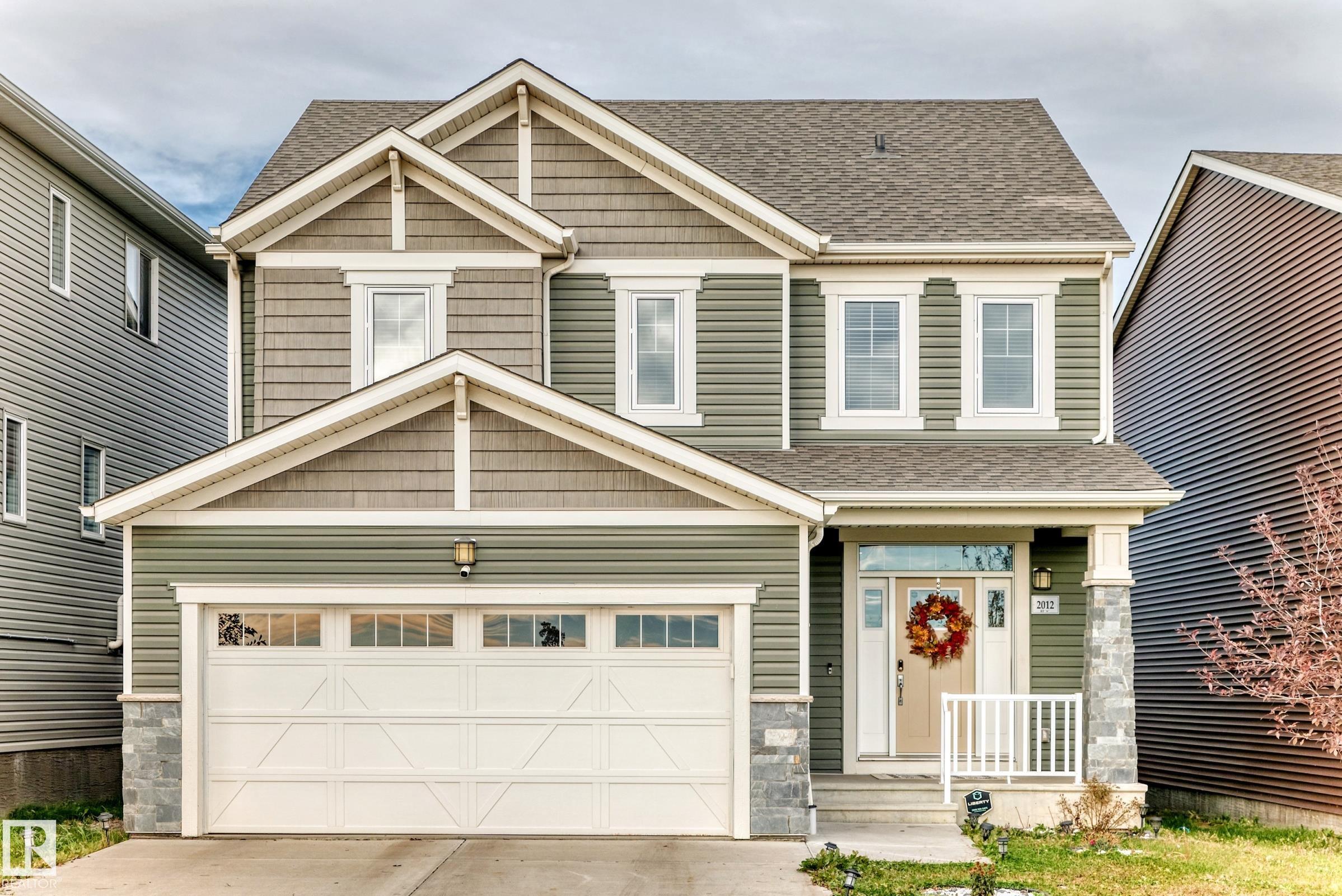 2012 200 Street NW, Stillwater, Edmonton